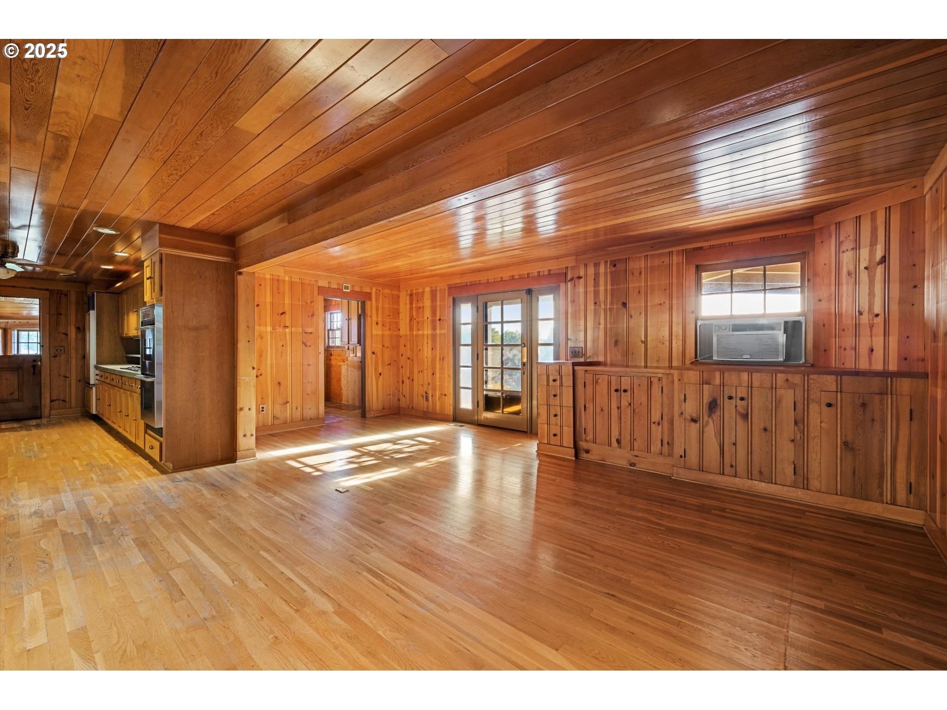 35960 Ne Wilsonville Rd Property Photo 15