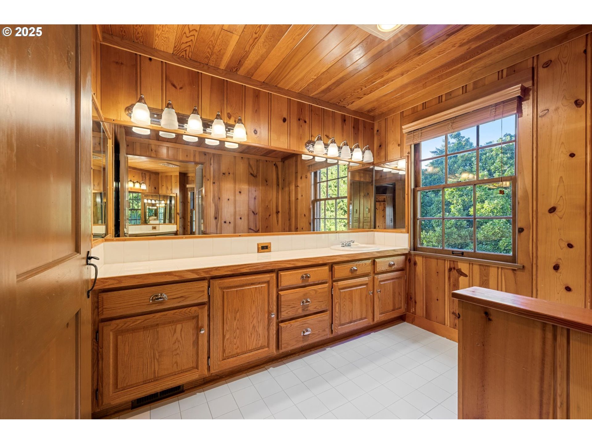 35960 Ne Wilsonville Rd Property Photo 30