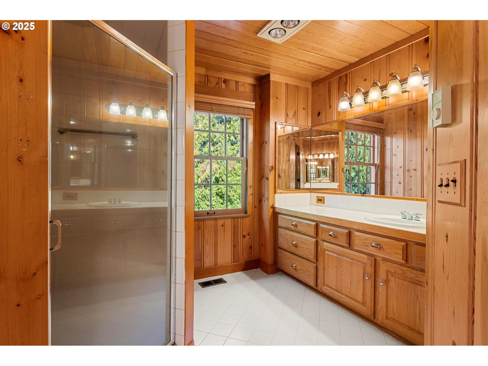 35960 Ne Wilsonville Rd Property Photo 31