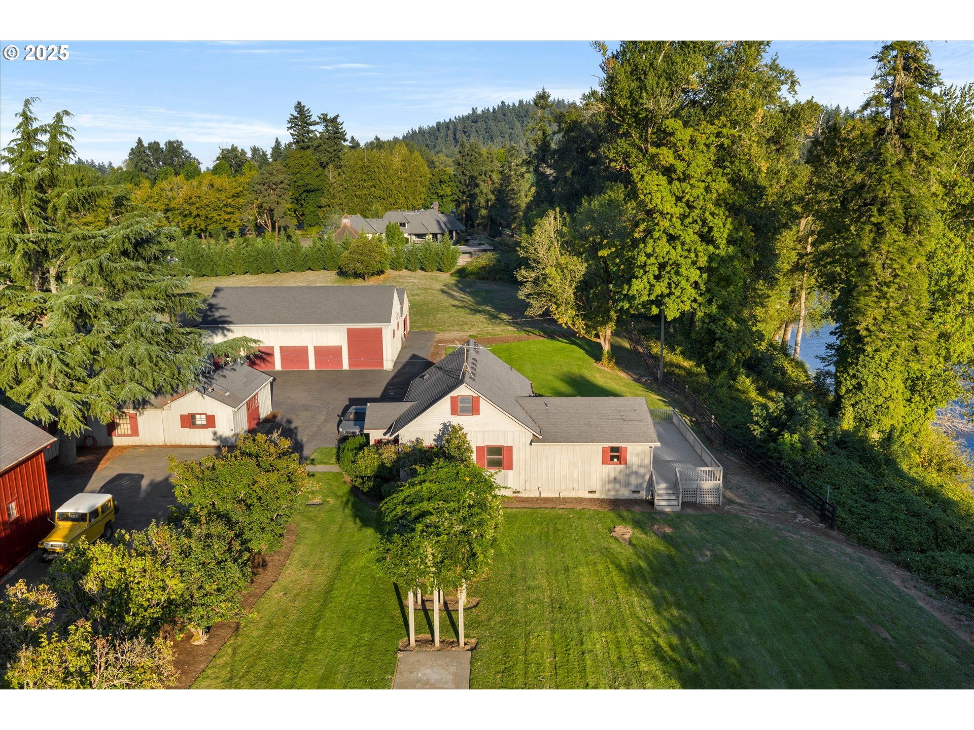 35960 Ne Wilsonville Rd Property Photo 40