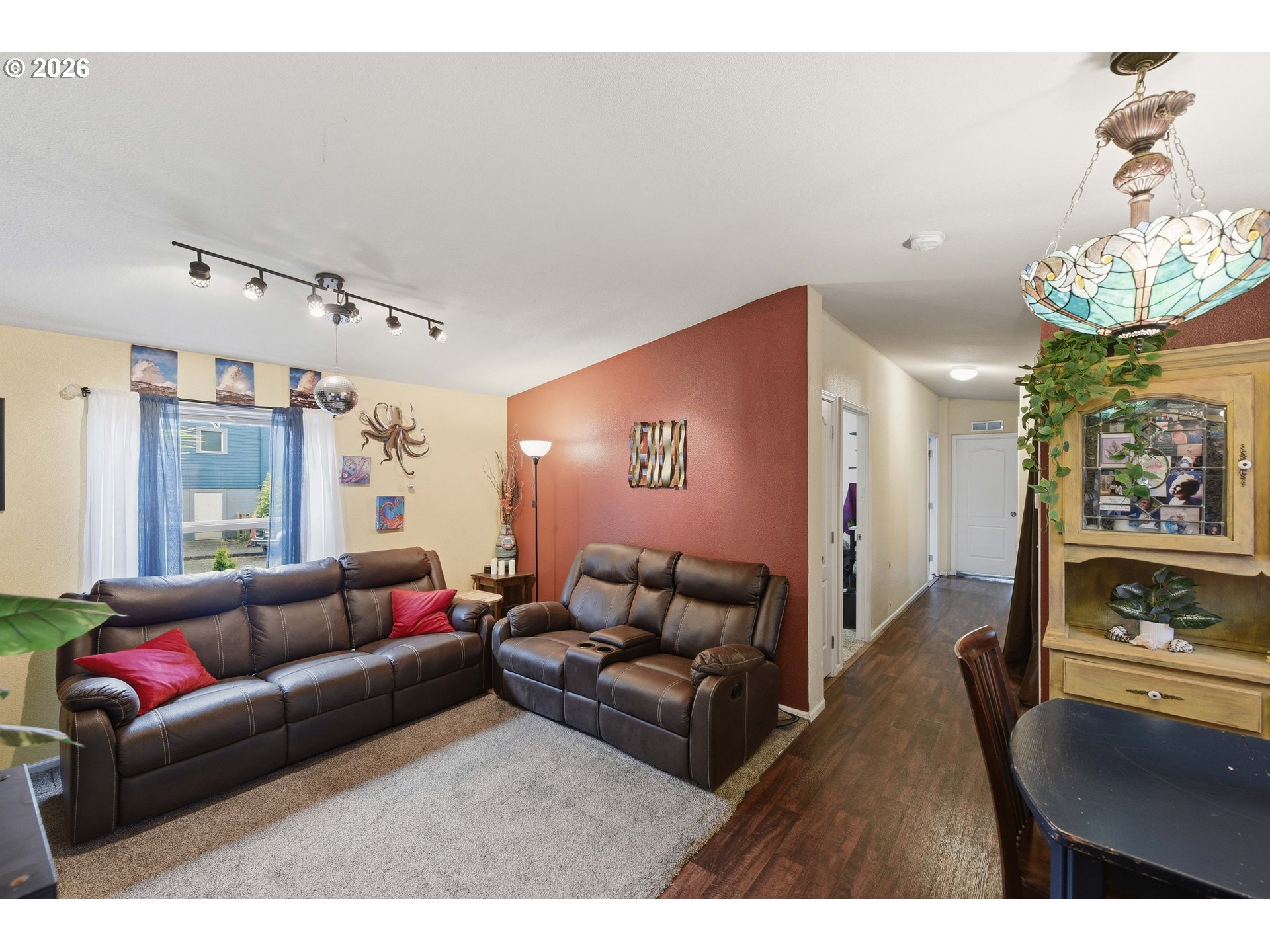 2294 Marion St Property Photo 12