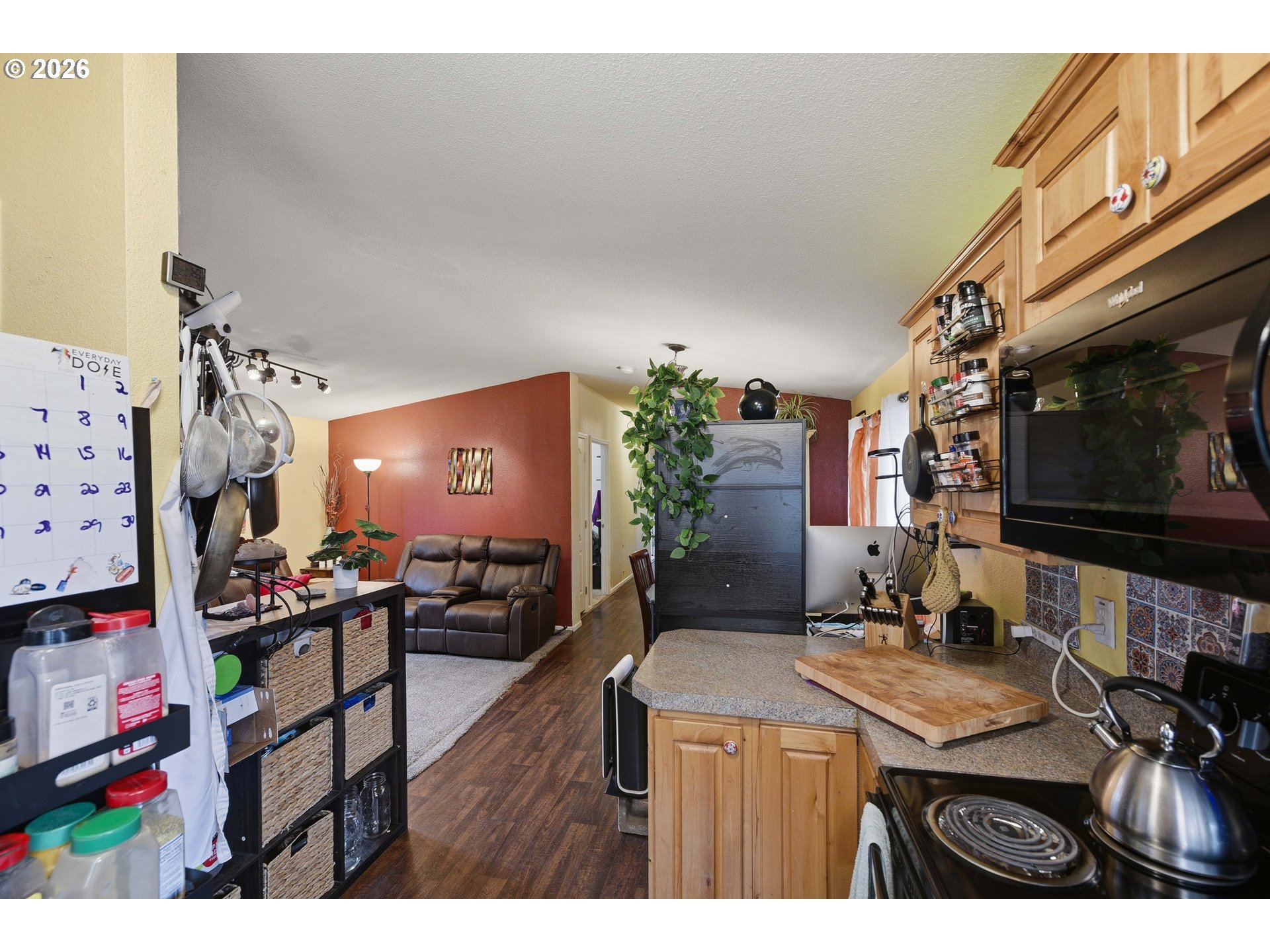 2294 Marion St Property Photo 21