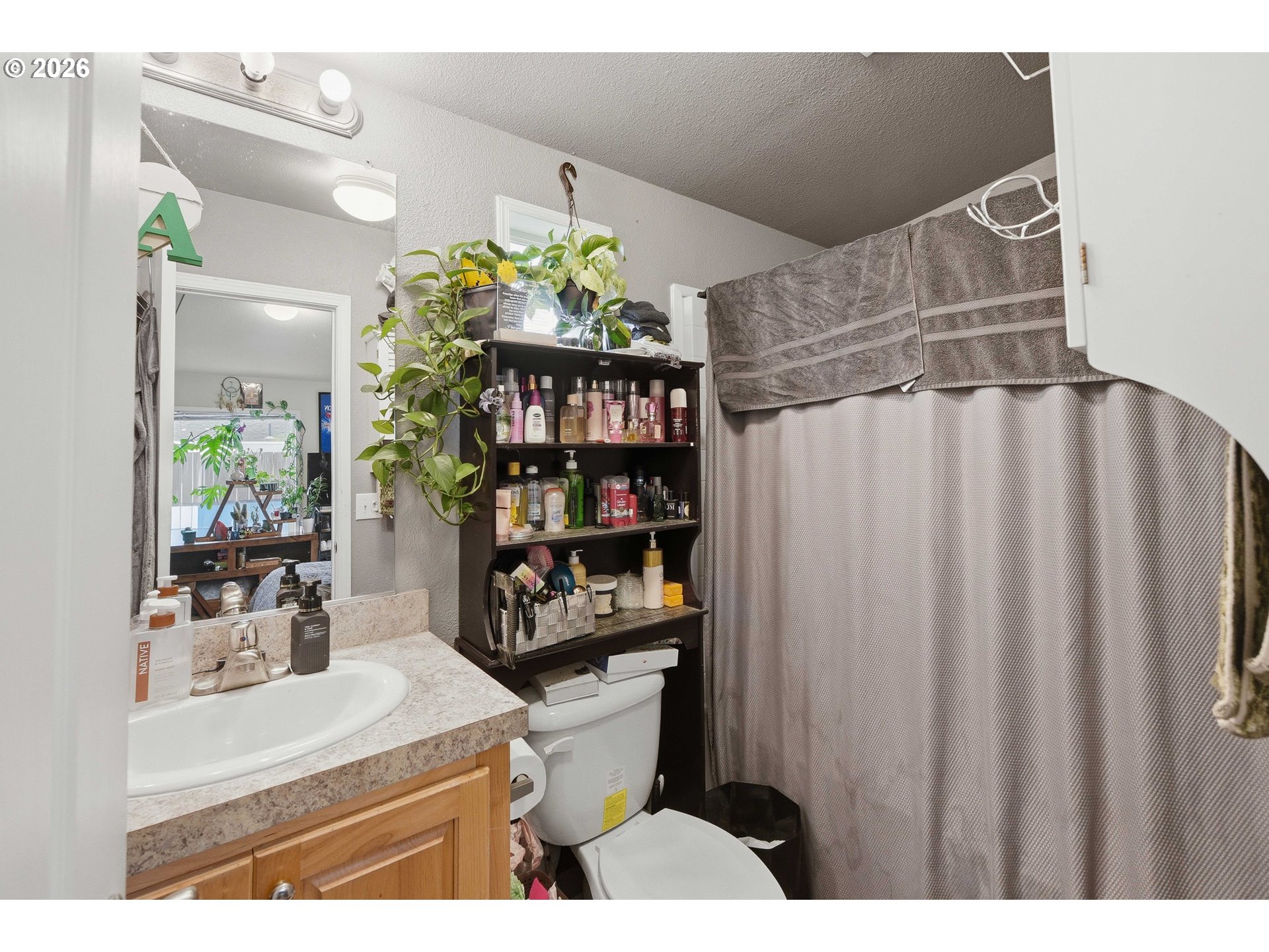 2294 Marion St Property Photo 32