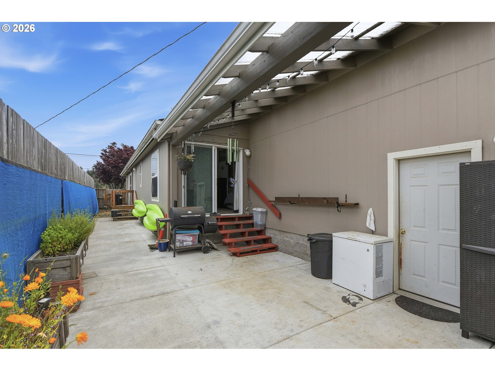 2294 Marion St Property Photo 38