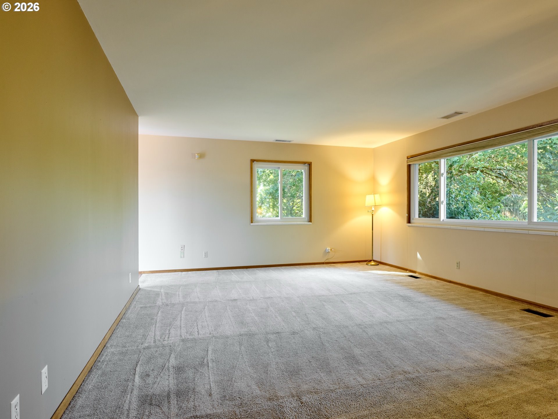 5491 Se Telegraph Rd Property Photo 6