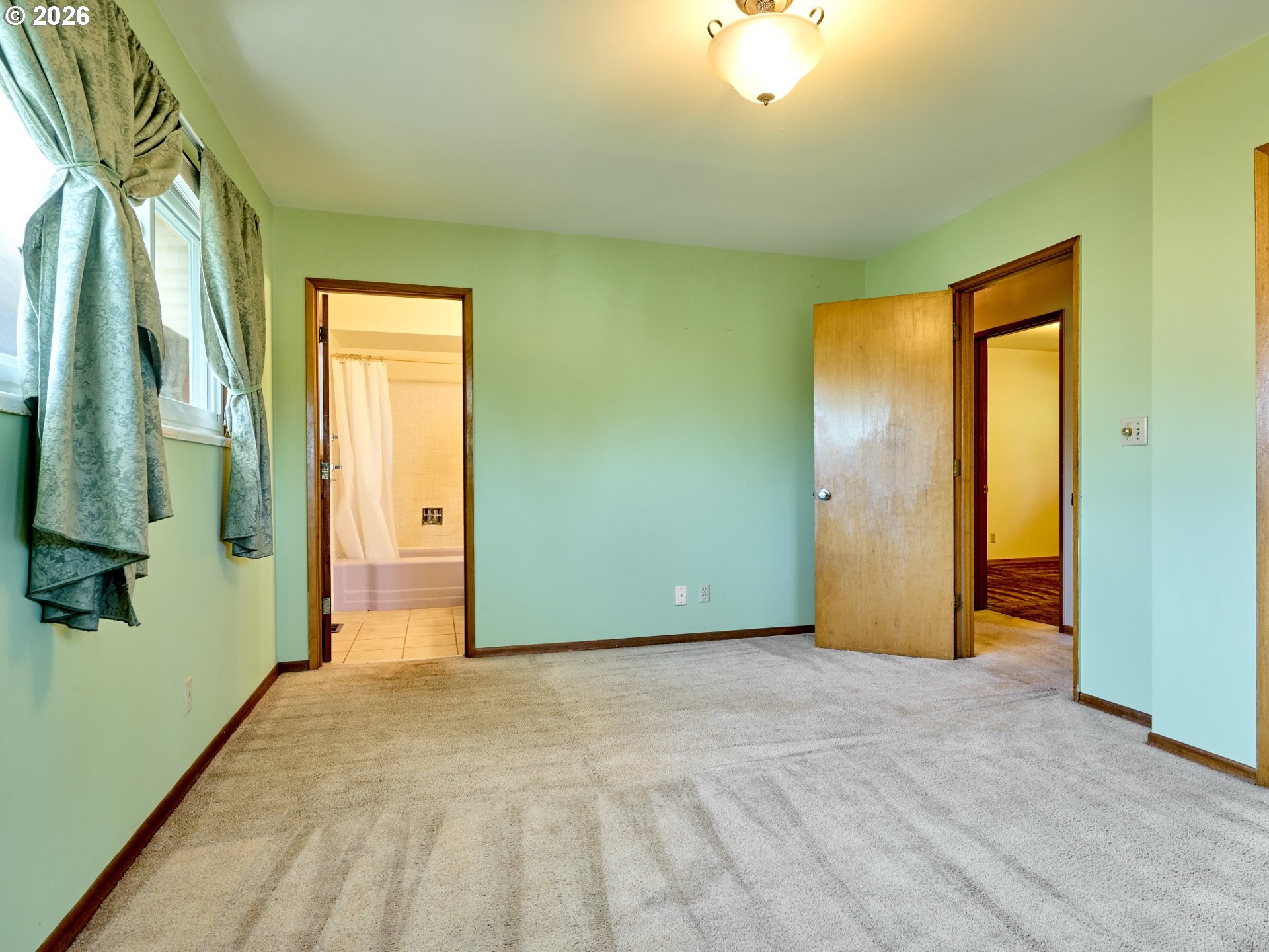 5491 Se Telegraph Rd Property Photo 17