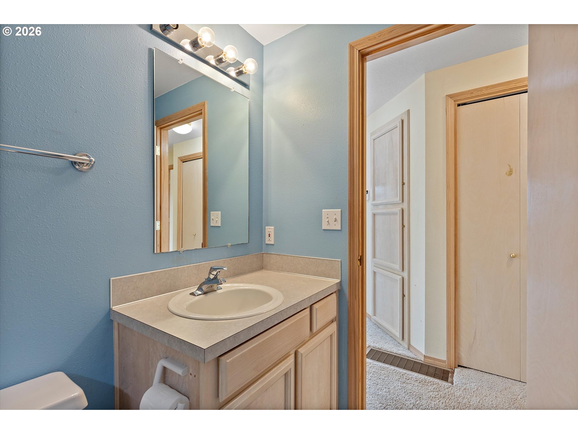 2660 Sw Anchor Ave Property Photo 12