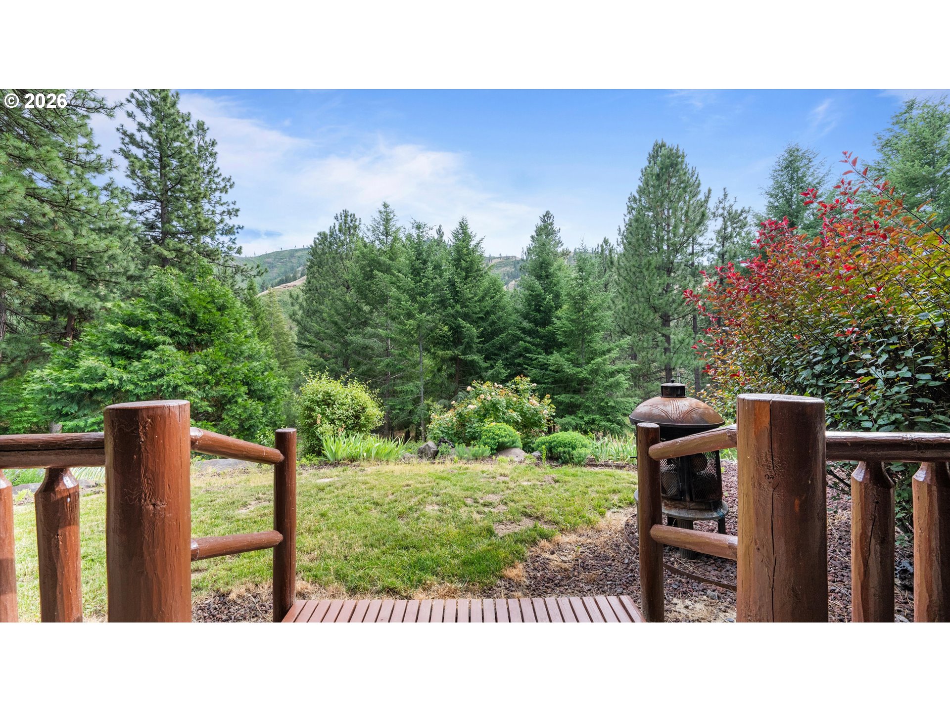 1135 N Touchet Property Photo 1