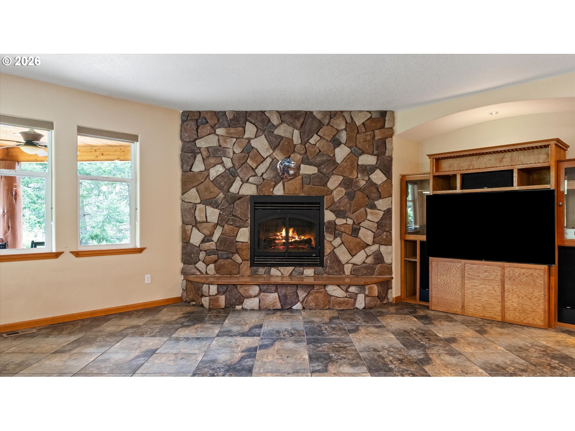 1135 N Touchet Property Photo 9