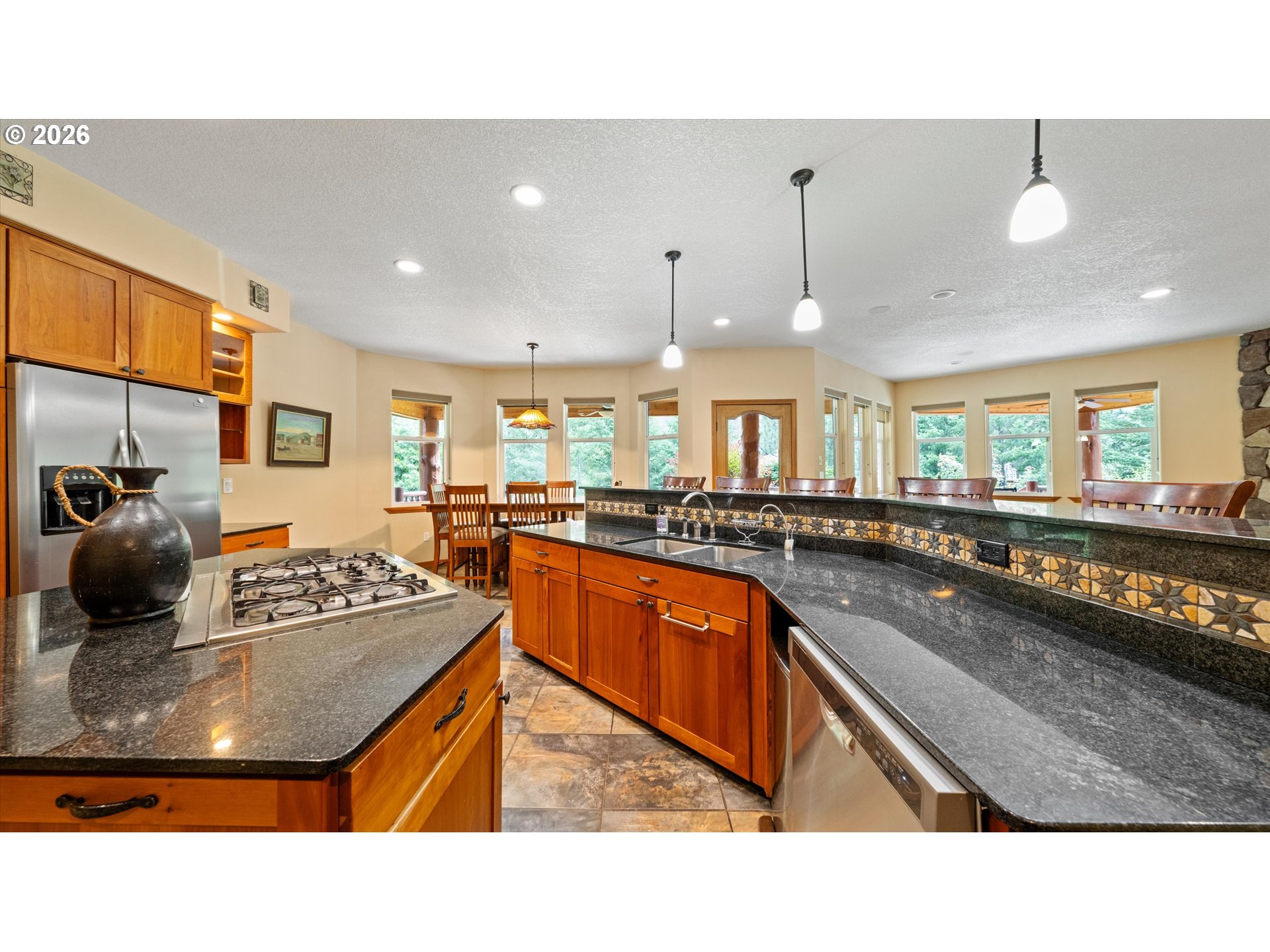 1135 N Touchet Property Photo 14