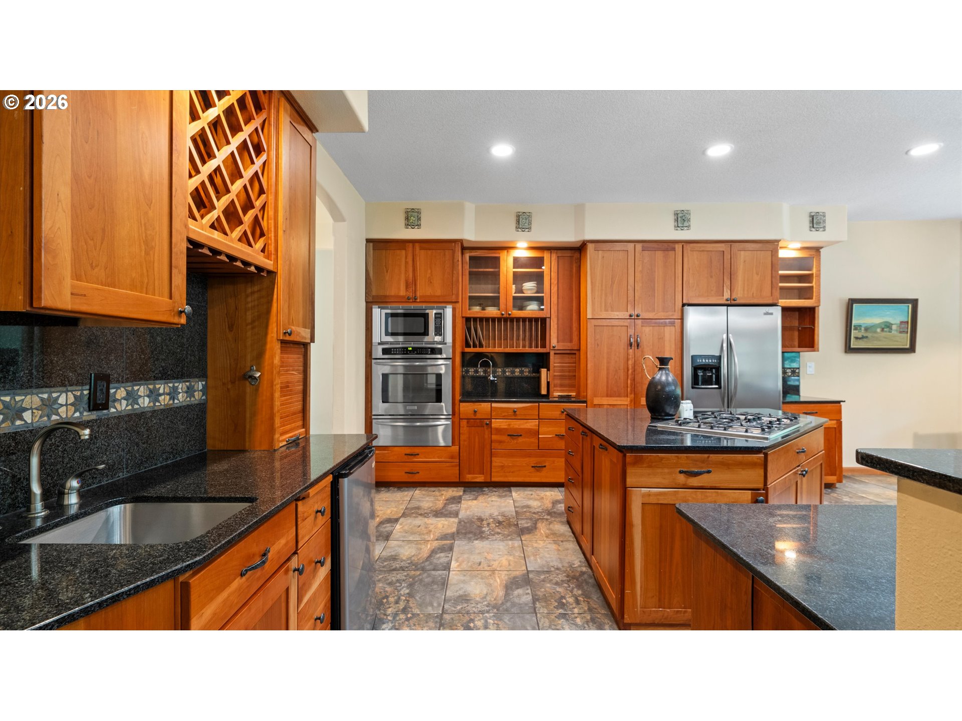 1135 N Touchet Property Photo 15