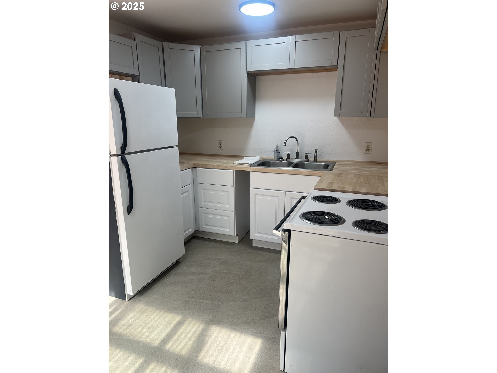337 Main St Property Photo 29