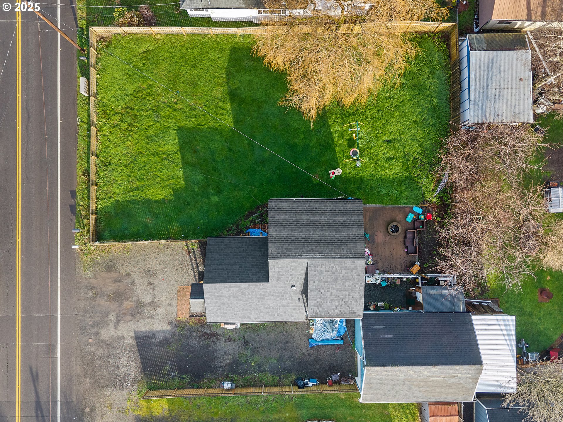 405 Evergreen Dr Property Photo 2