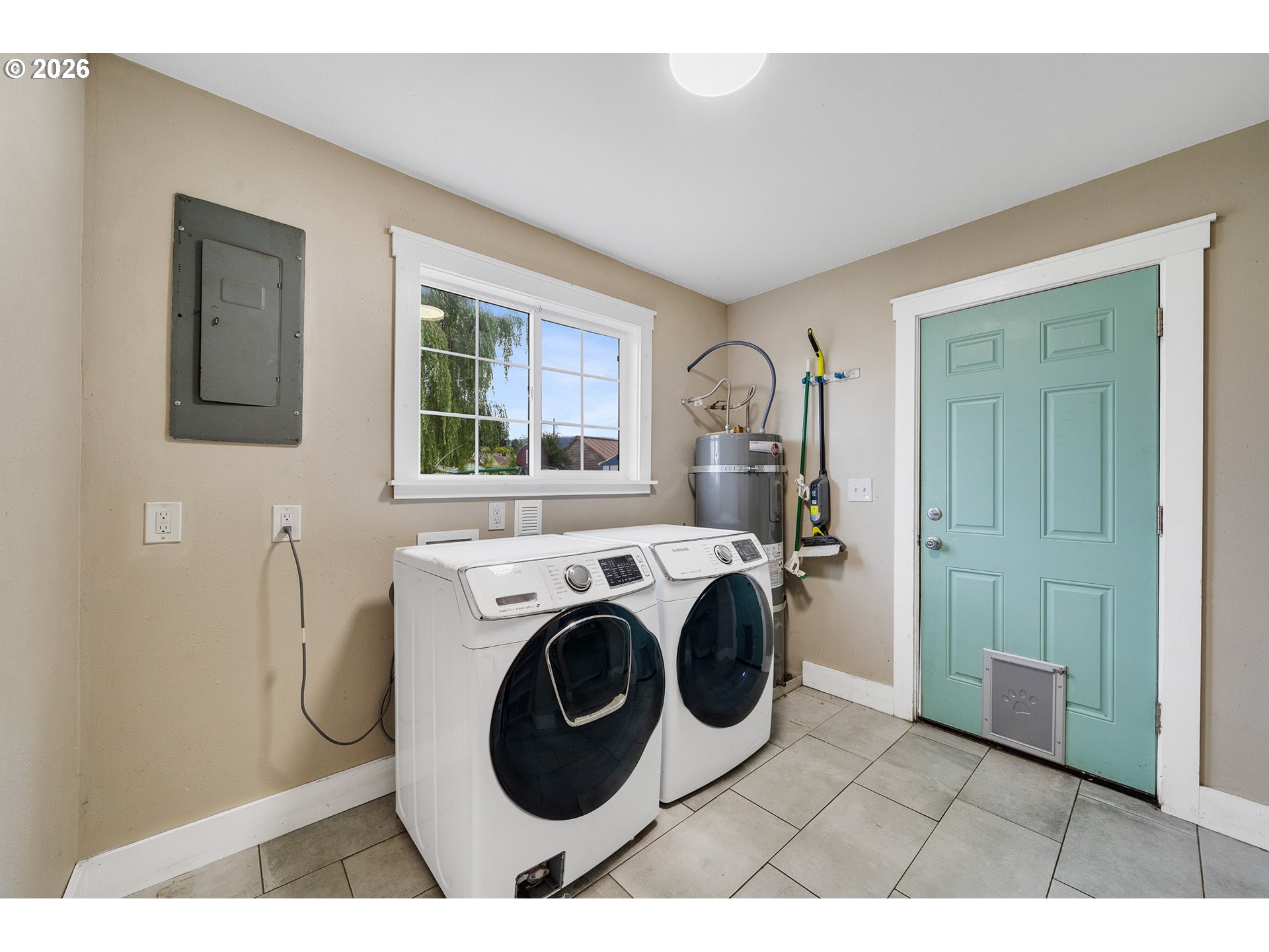 405 Evergreen Dr Property Photo 16