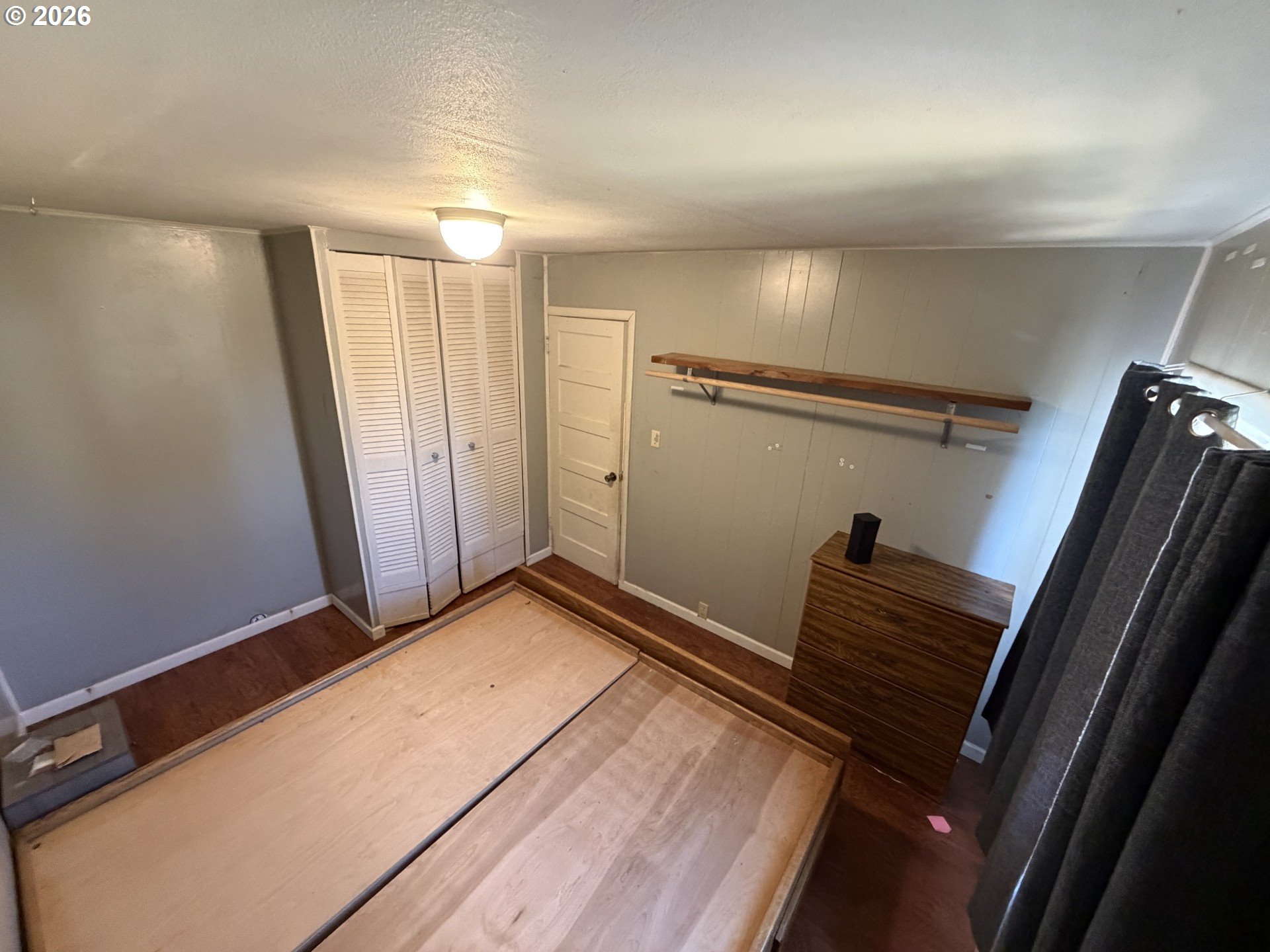 204 Chestnut St Property Photo 5