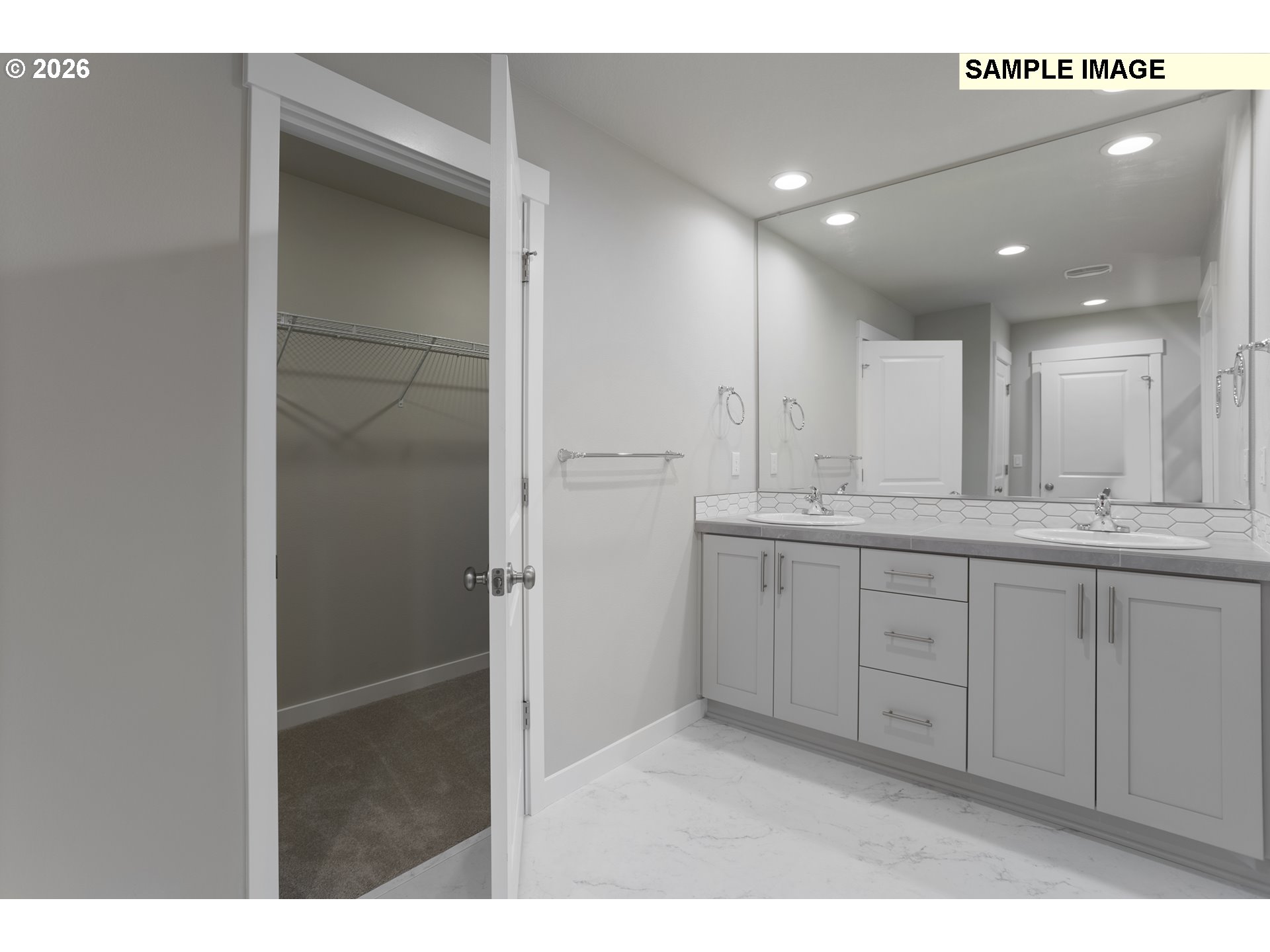 2667 Ne Claire Rd 203 Property Photo 18