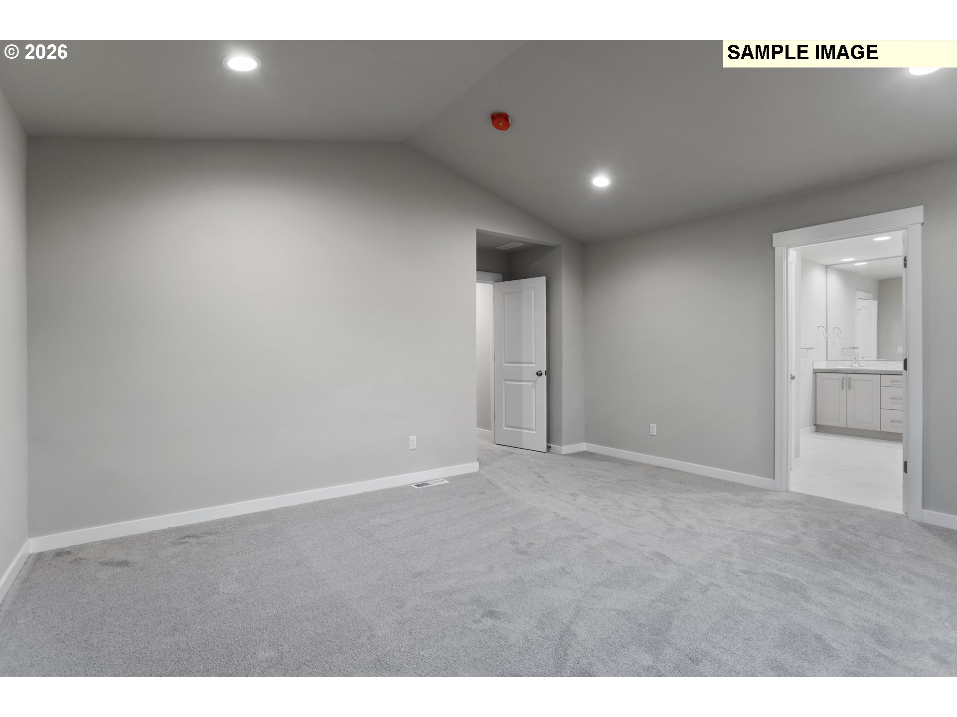 2667 Ne Claire Rd 203 Property Photo 24