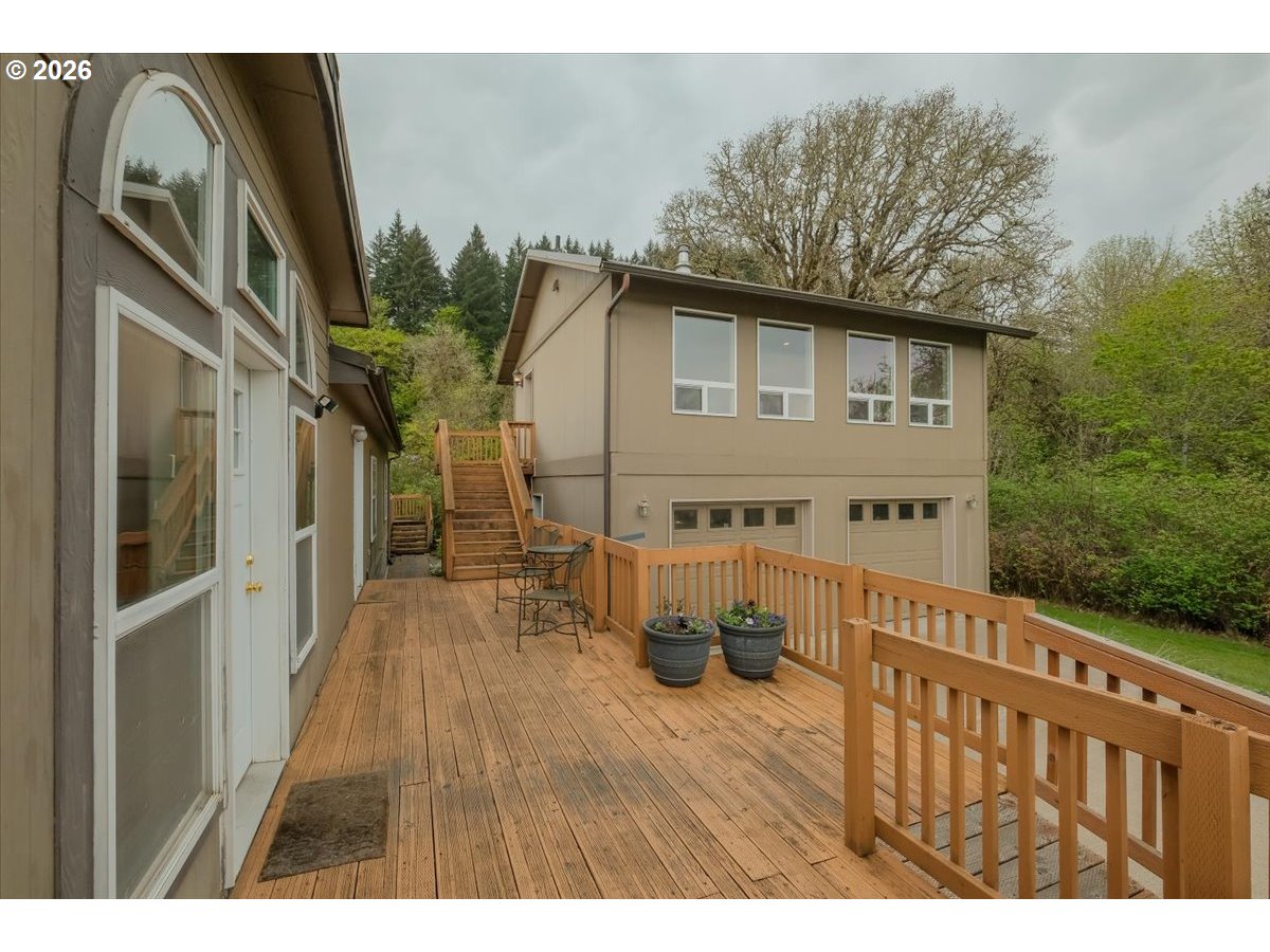 21101 Sw Eagle Point Rd Property Photo 7