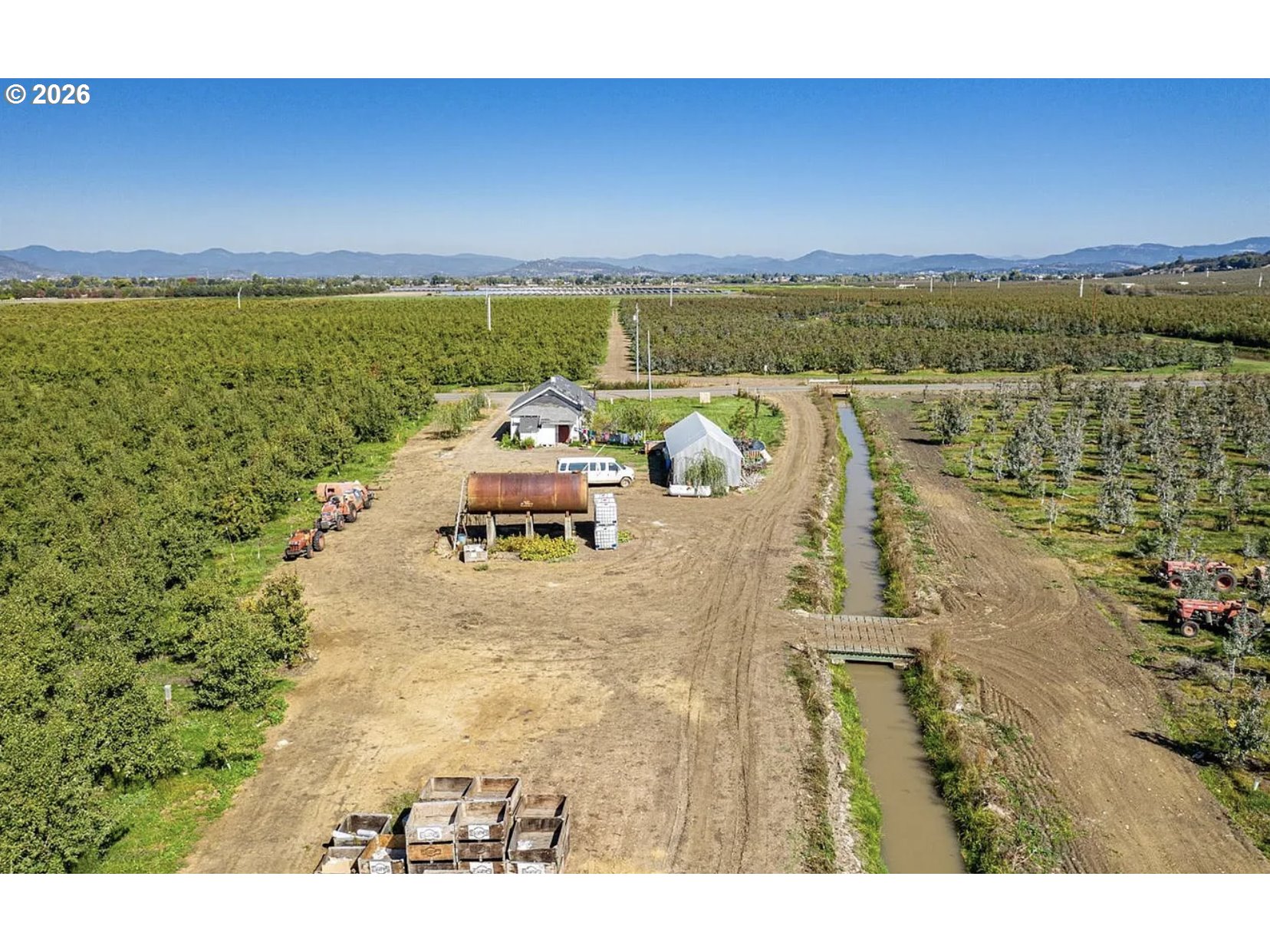 2938 E Vilas Rd Property Photo 6
