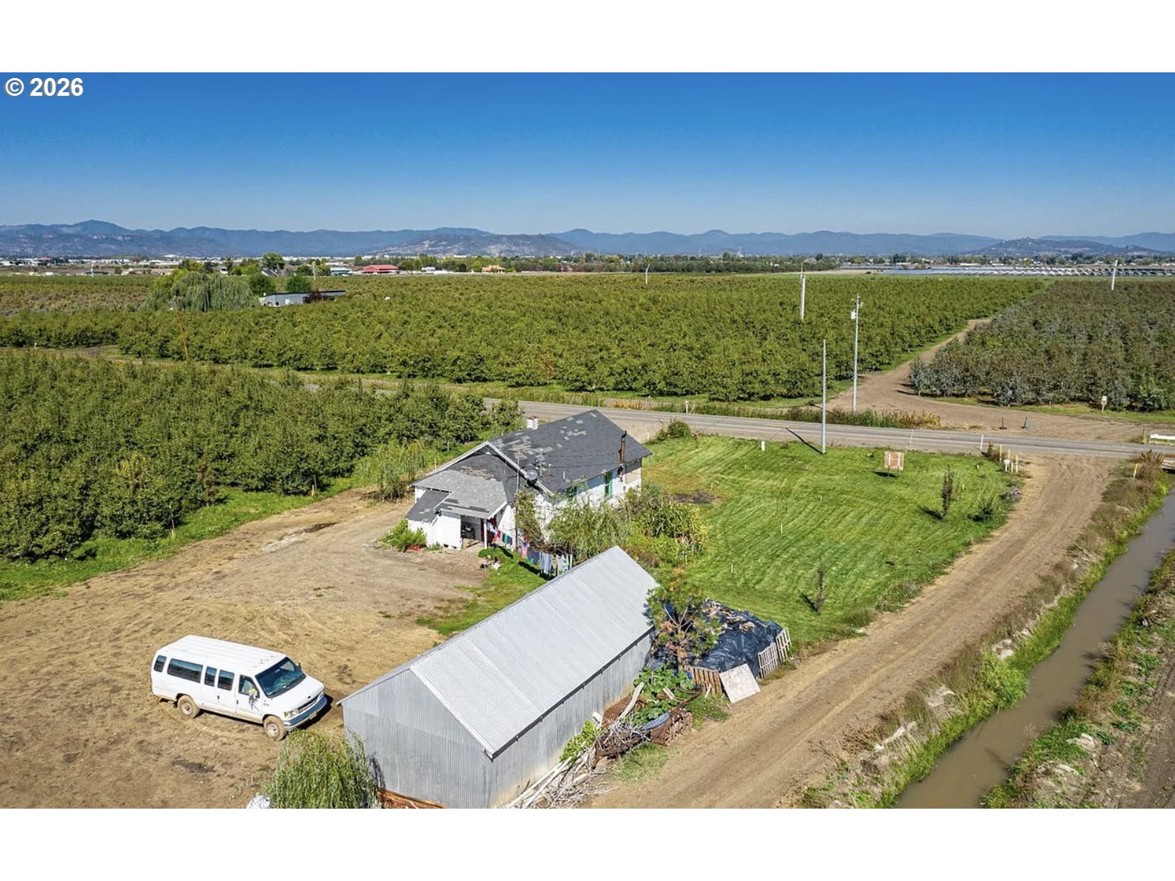2938 E Vilas Rd Property Photo 7
