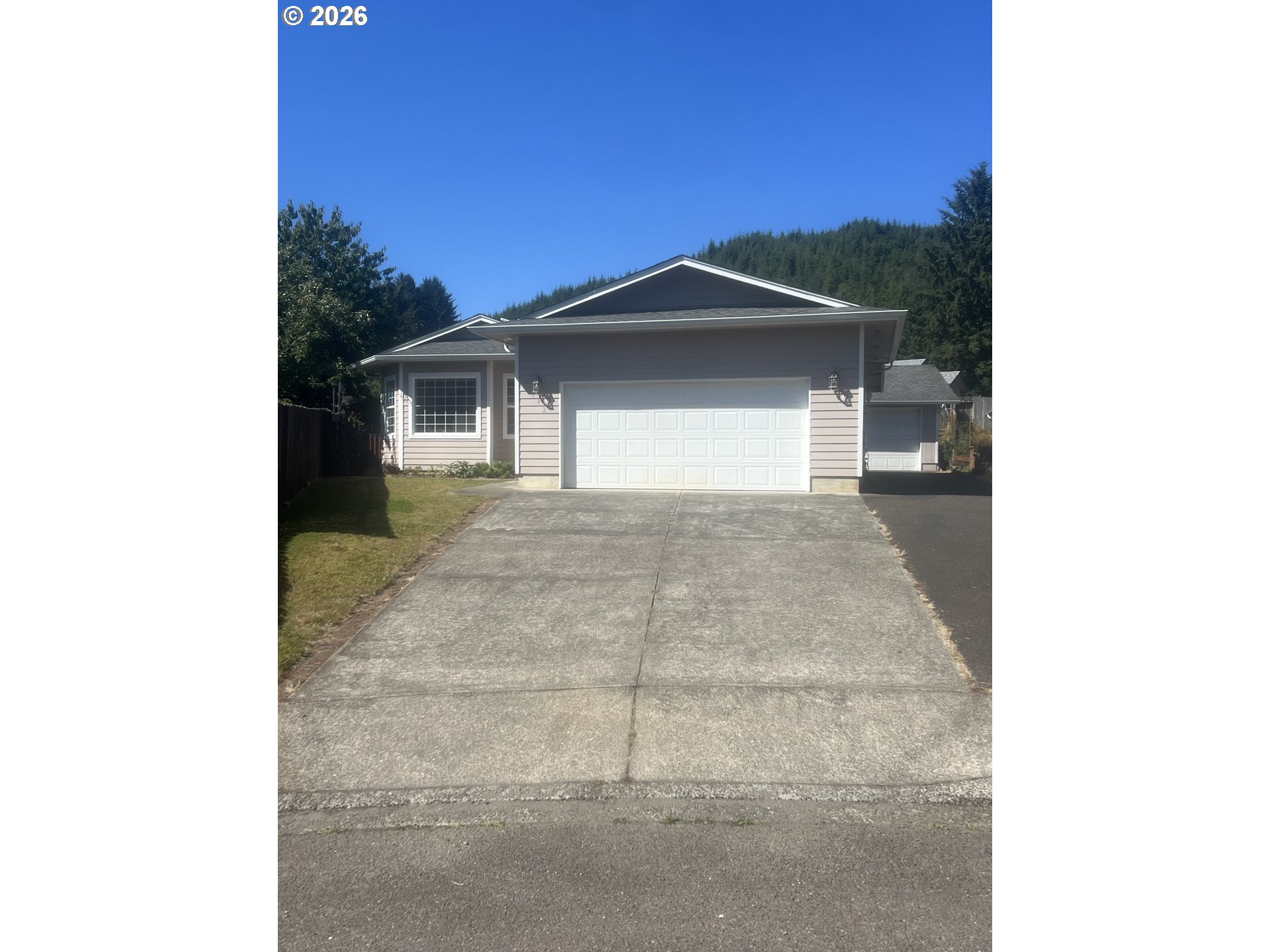 142 Swain Ct Property Photo 1