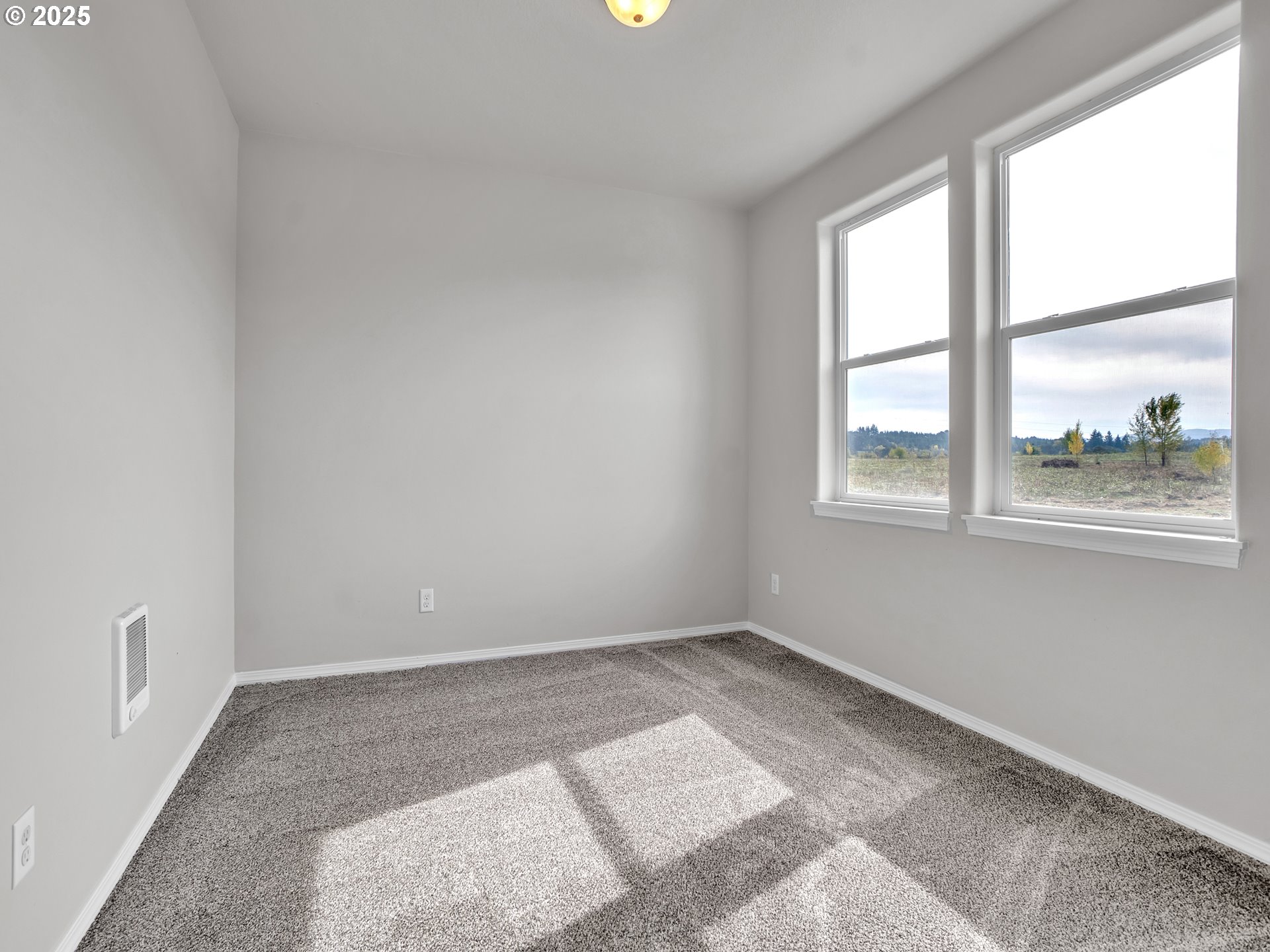 21425 Savage Rd Property Photo 10