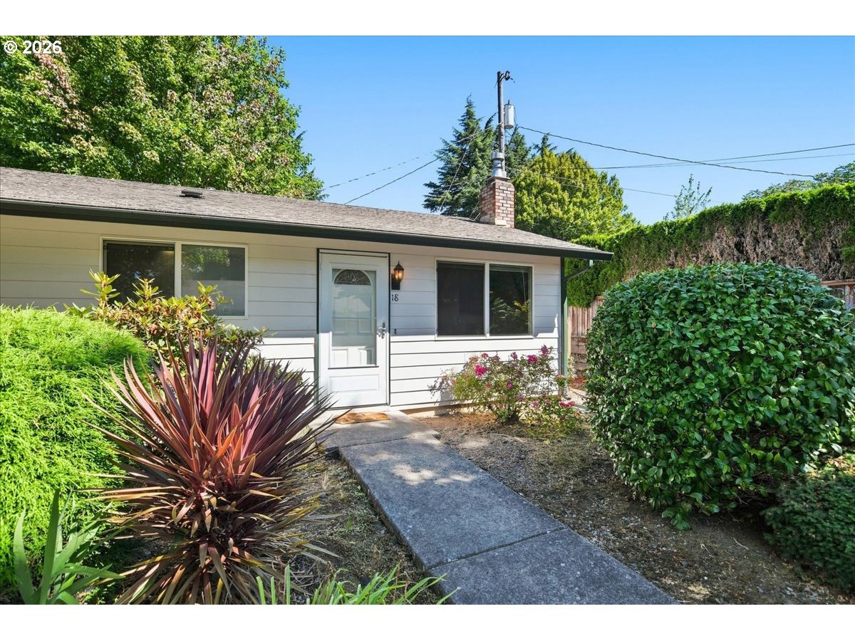 3300 Kauffman Ave 18 Property Photo 1