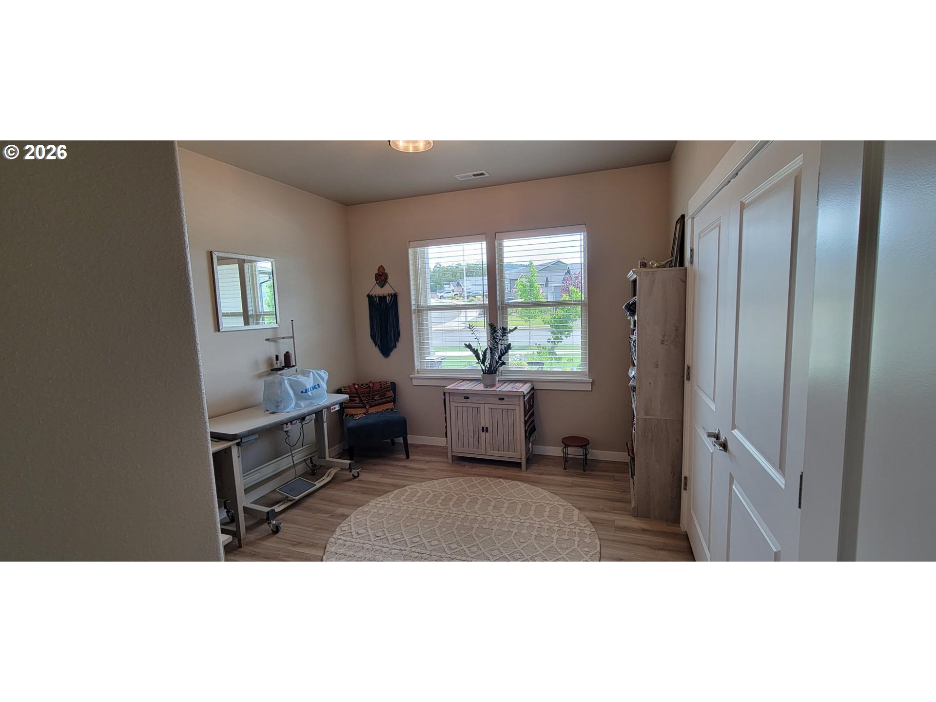 879 Pebble Crk St Property Photo 13
