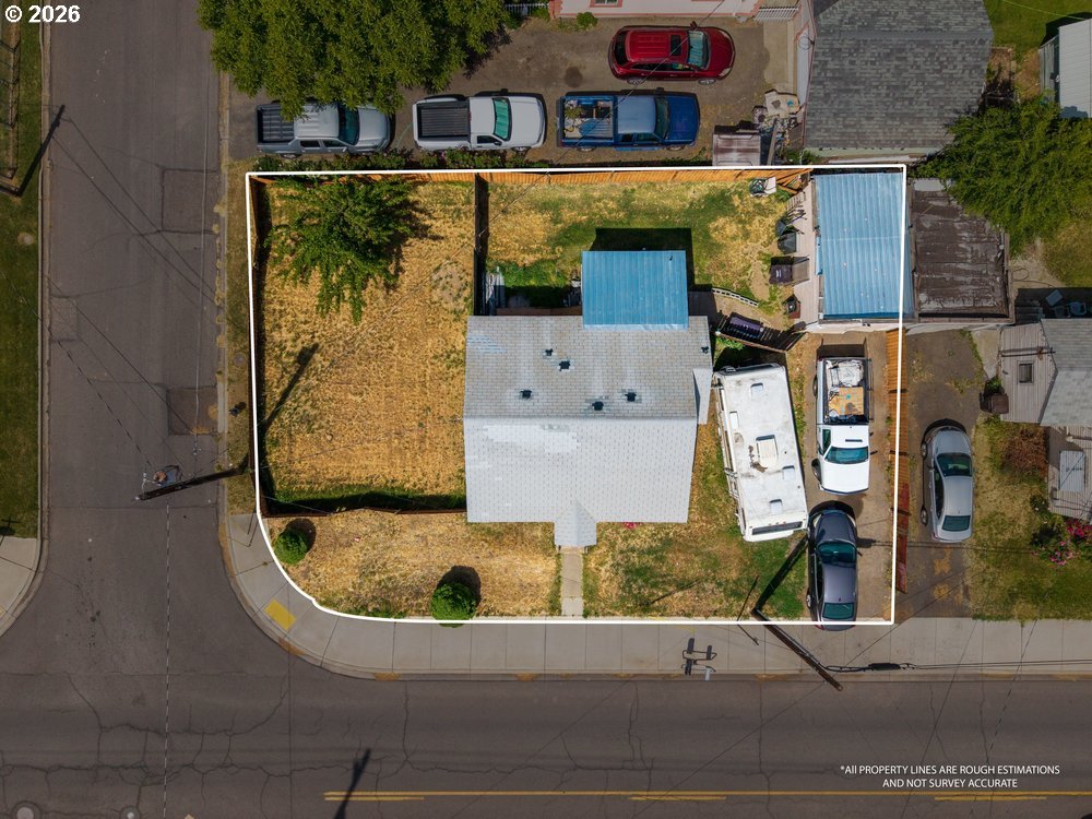 1311 W Mead Ave Property Photo 14