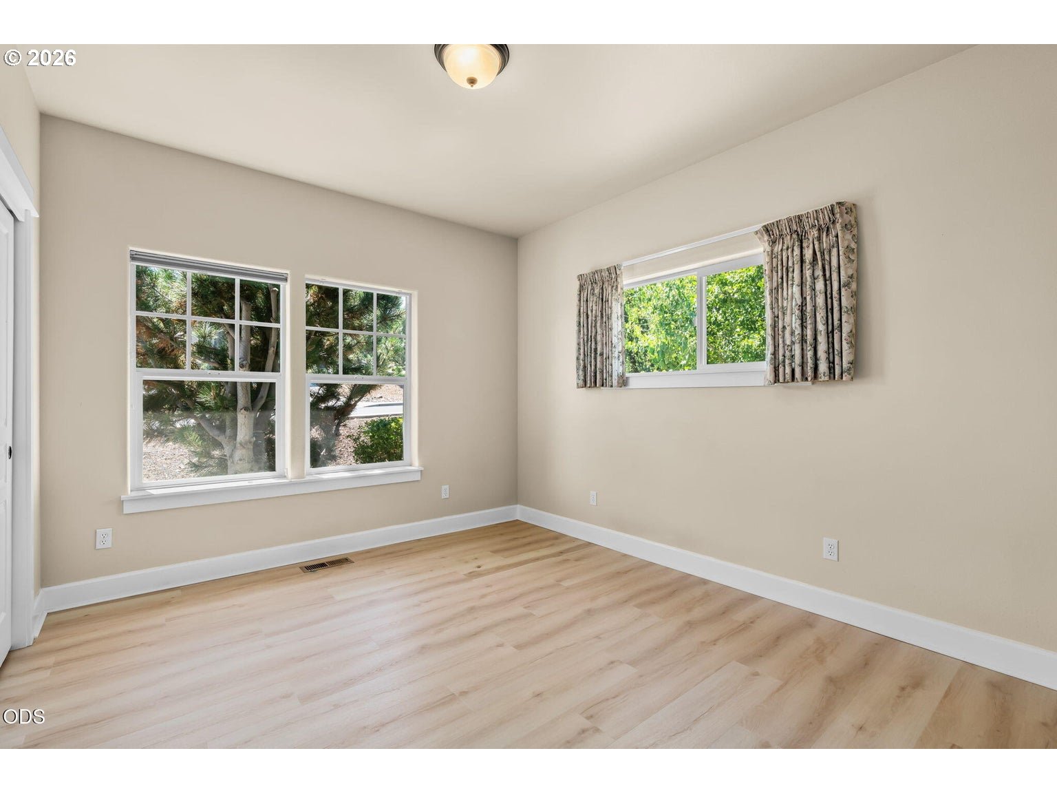 3551 Sw Salmon Ct Property Photo 14