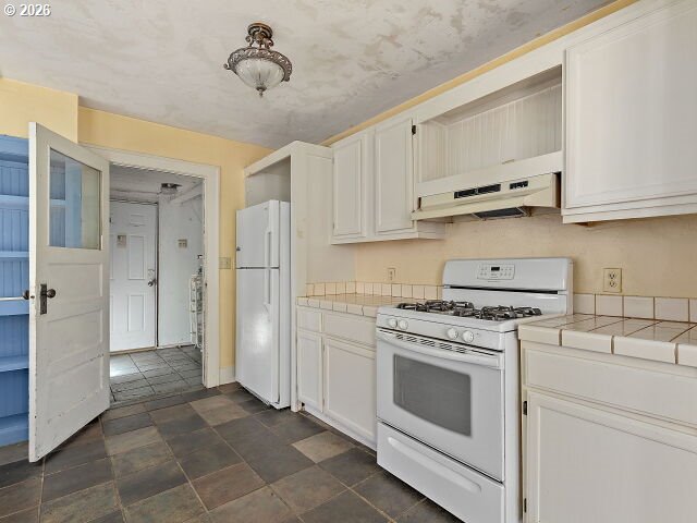 817 Nw Earl Ave Property Photo 8