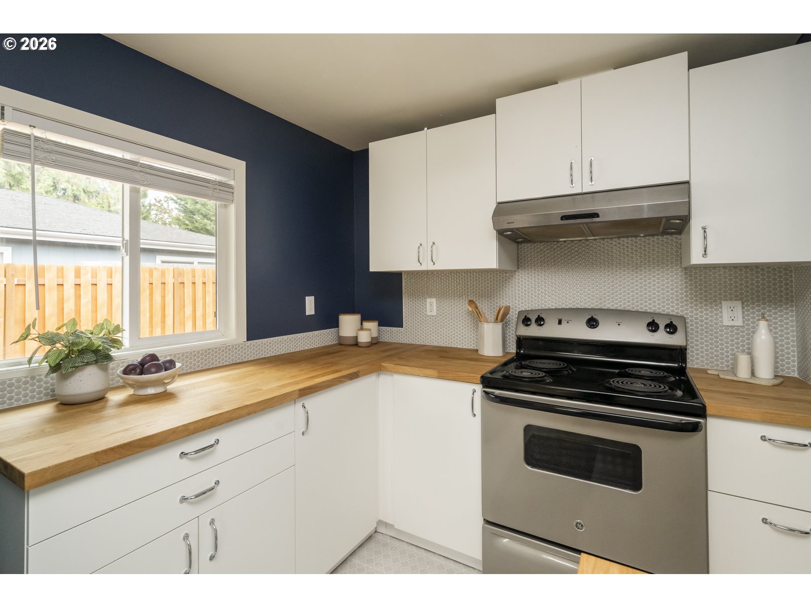 6135 Se Lambert St Property Photo 19
