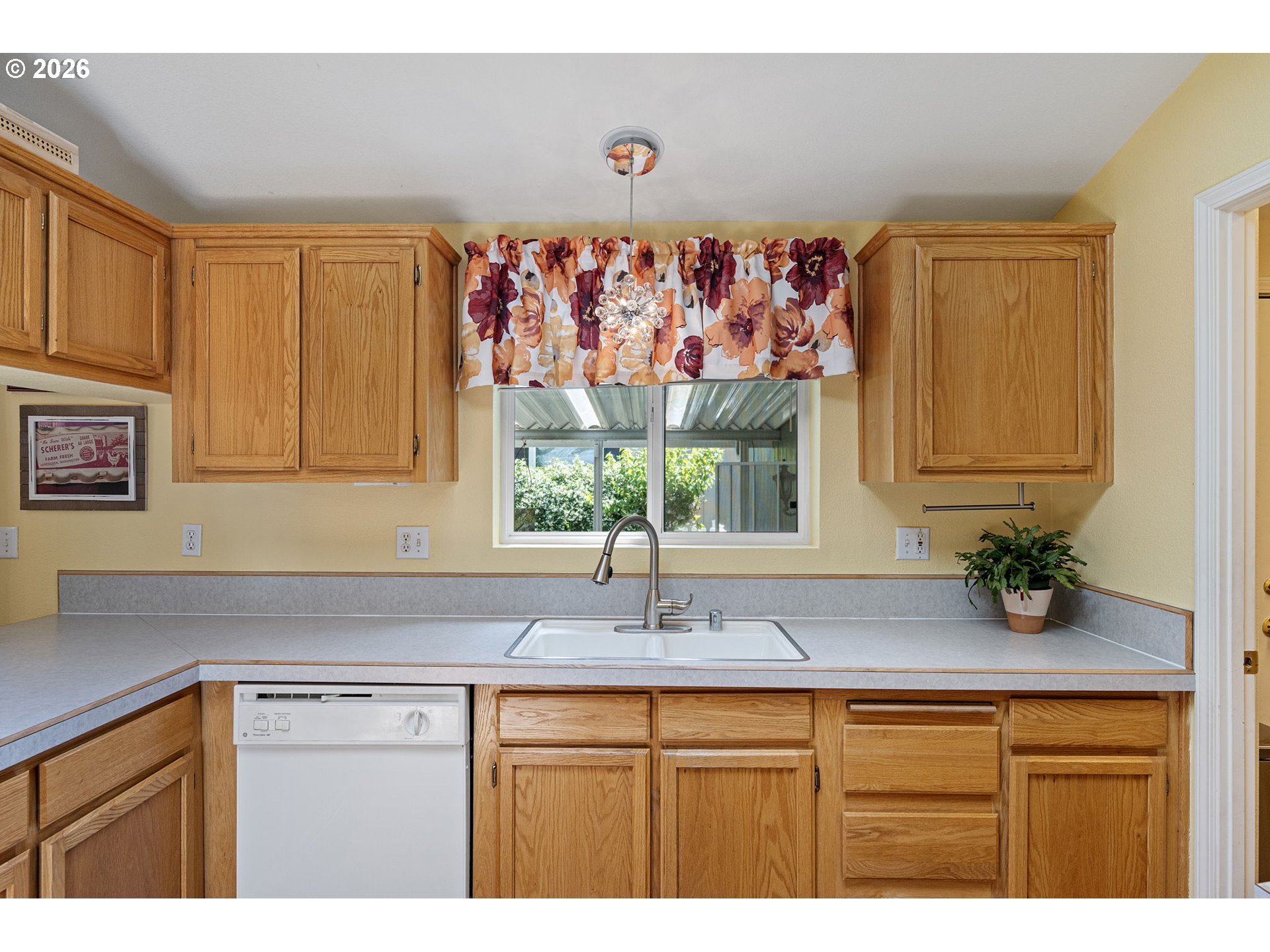 3220 Crescent Ave 82 Property Photo 11