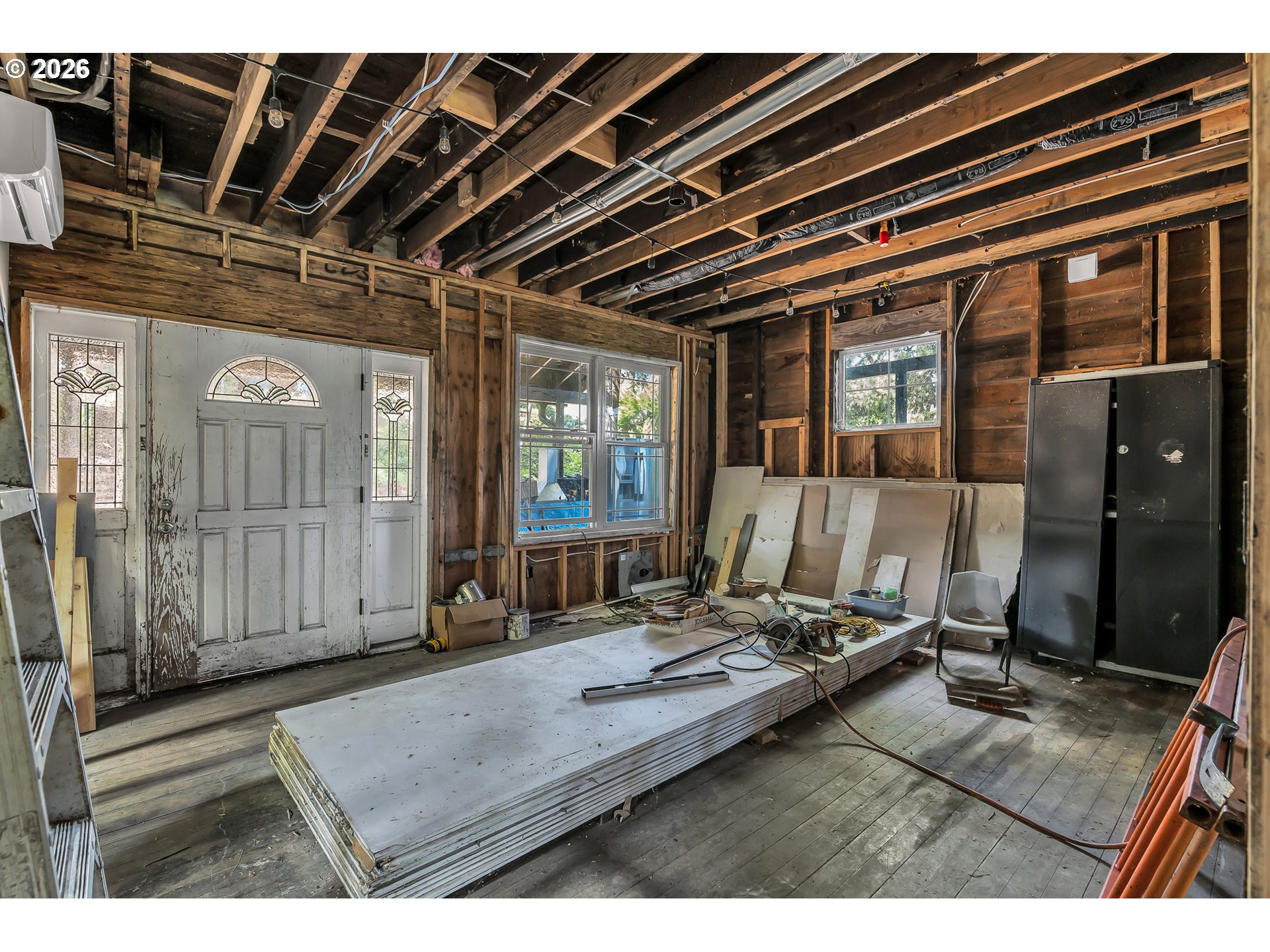 2325 5th Ave Property Photo 5