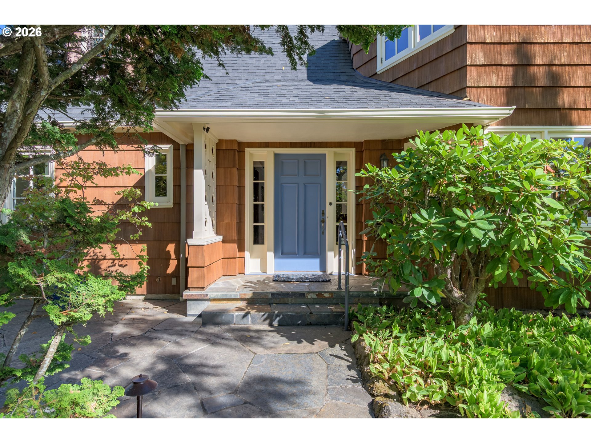 1669 Fairmount Blvd Property Photo 2
