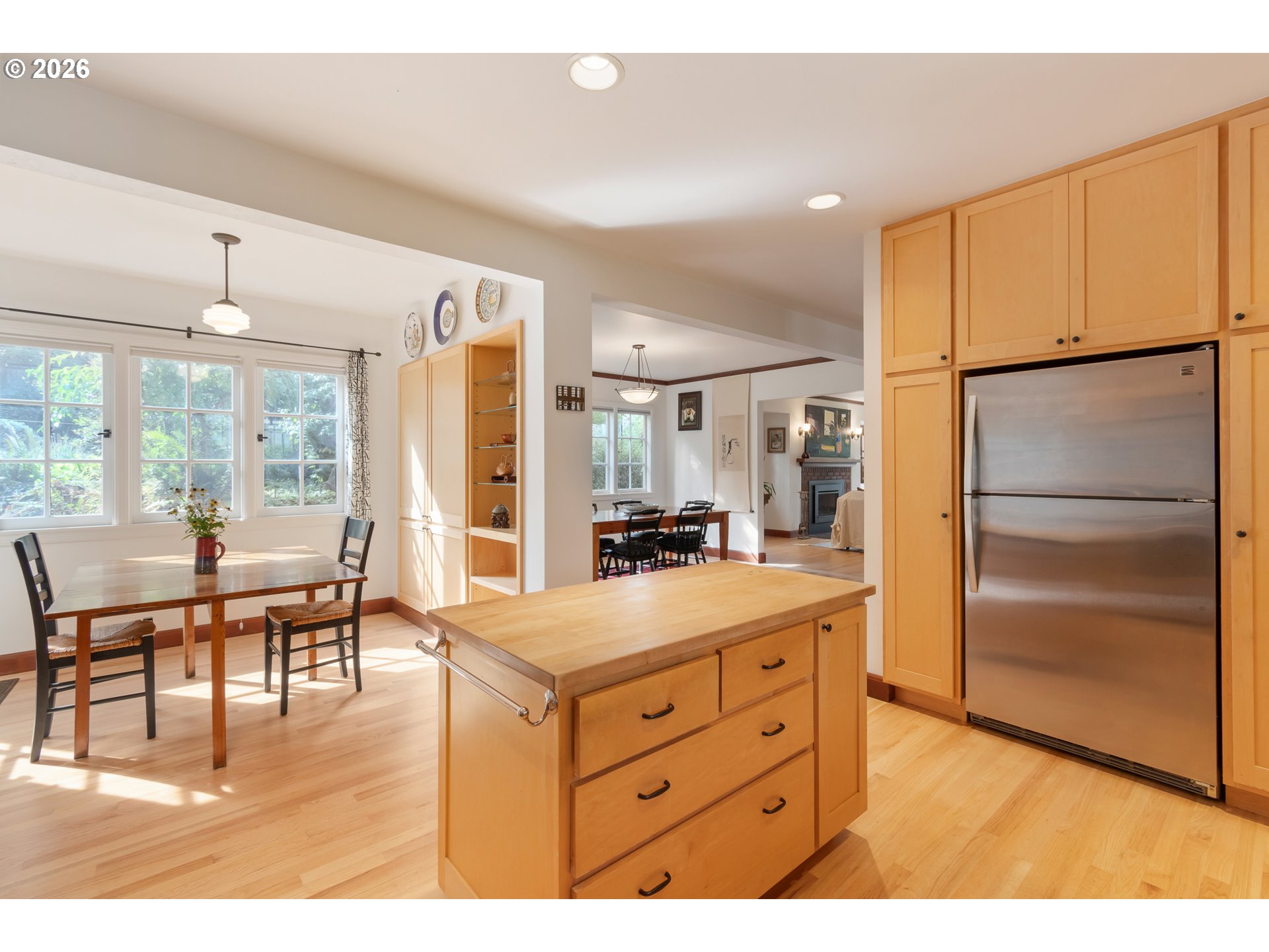 1669 Fairmount Blvd Property Photo 11