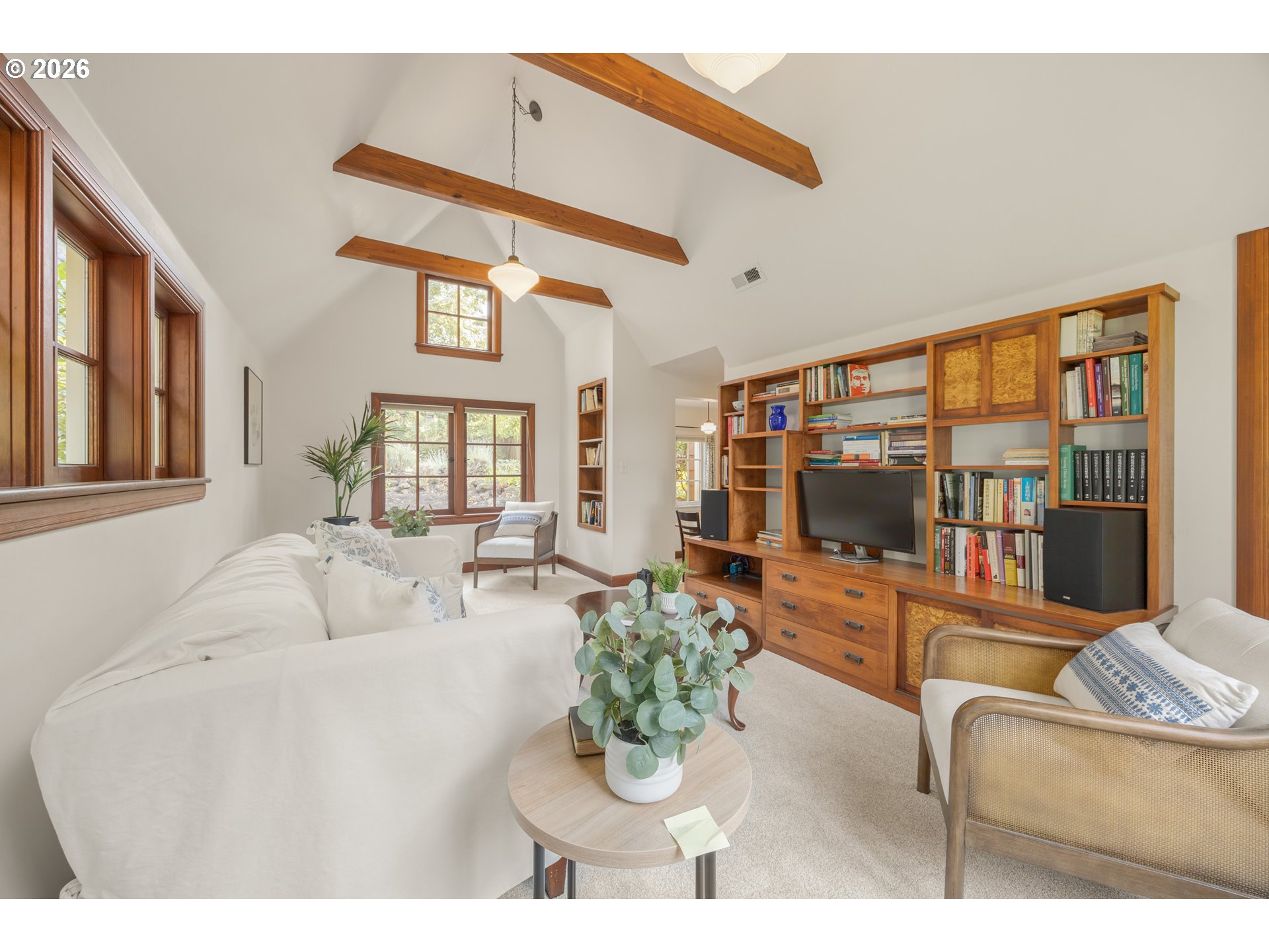 1669 Fairmount Blvd Property Photo 16