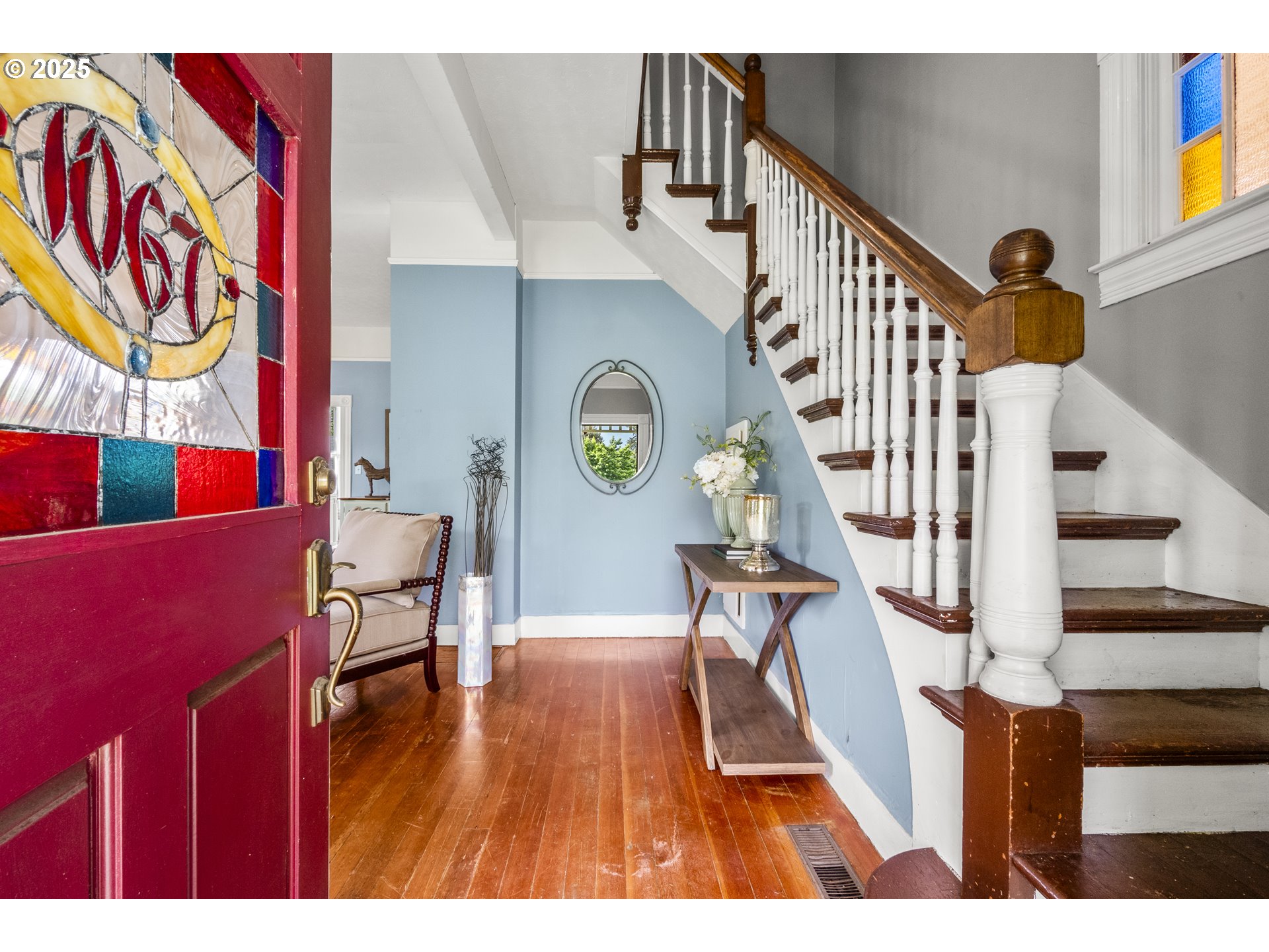 1067 Oak St Property Photo 26