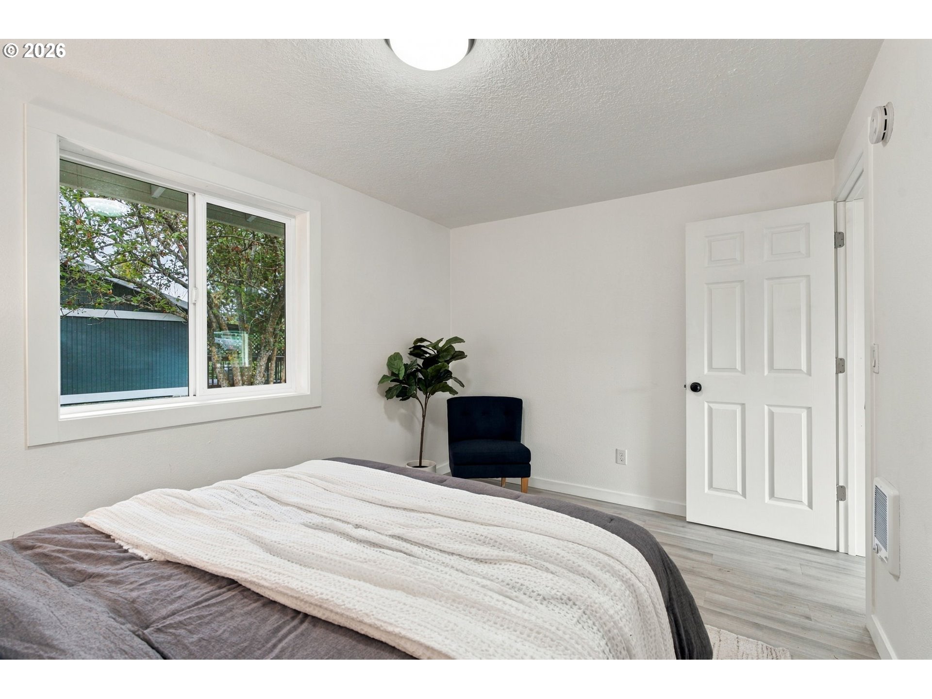 18475 Meinig Ave Property Photo 22