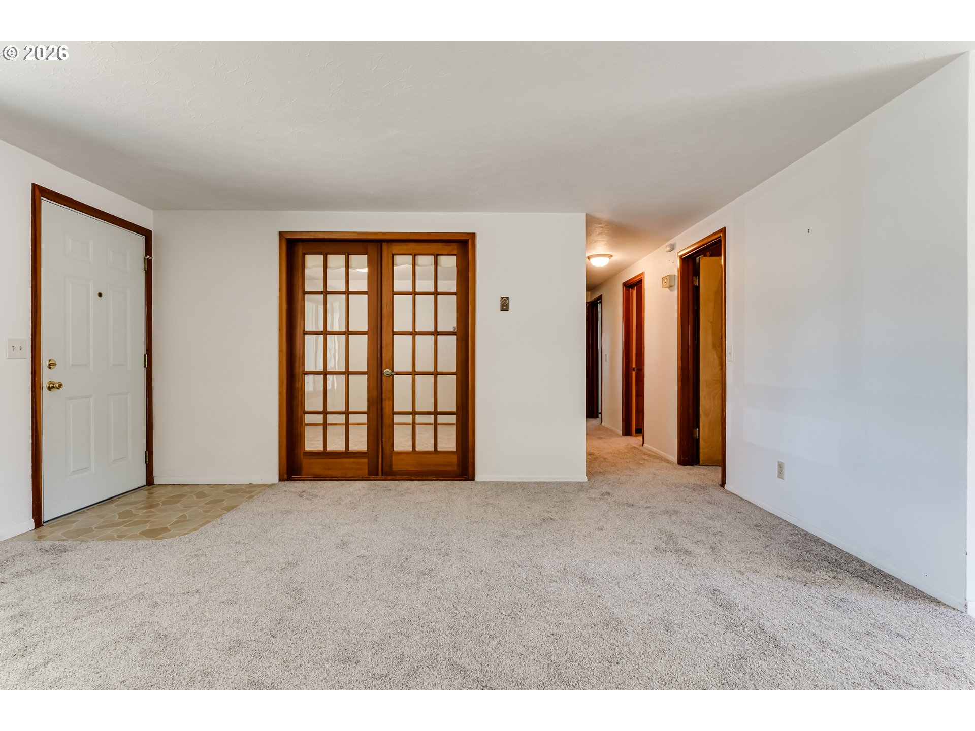 2093 Grove St Property Photo 19