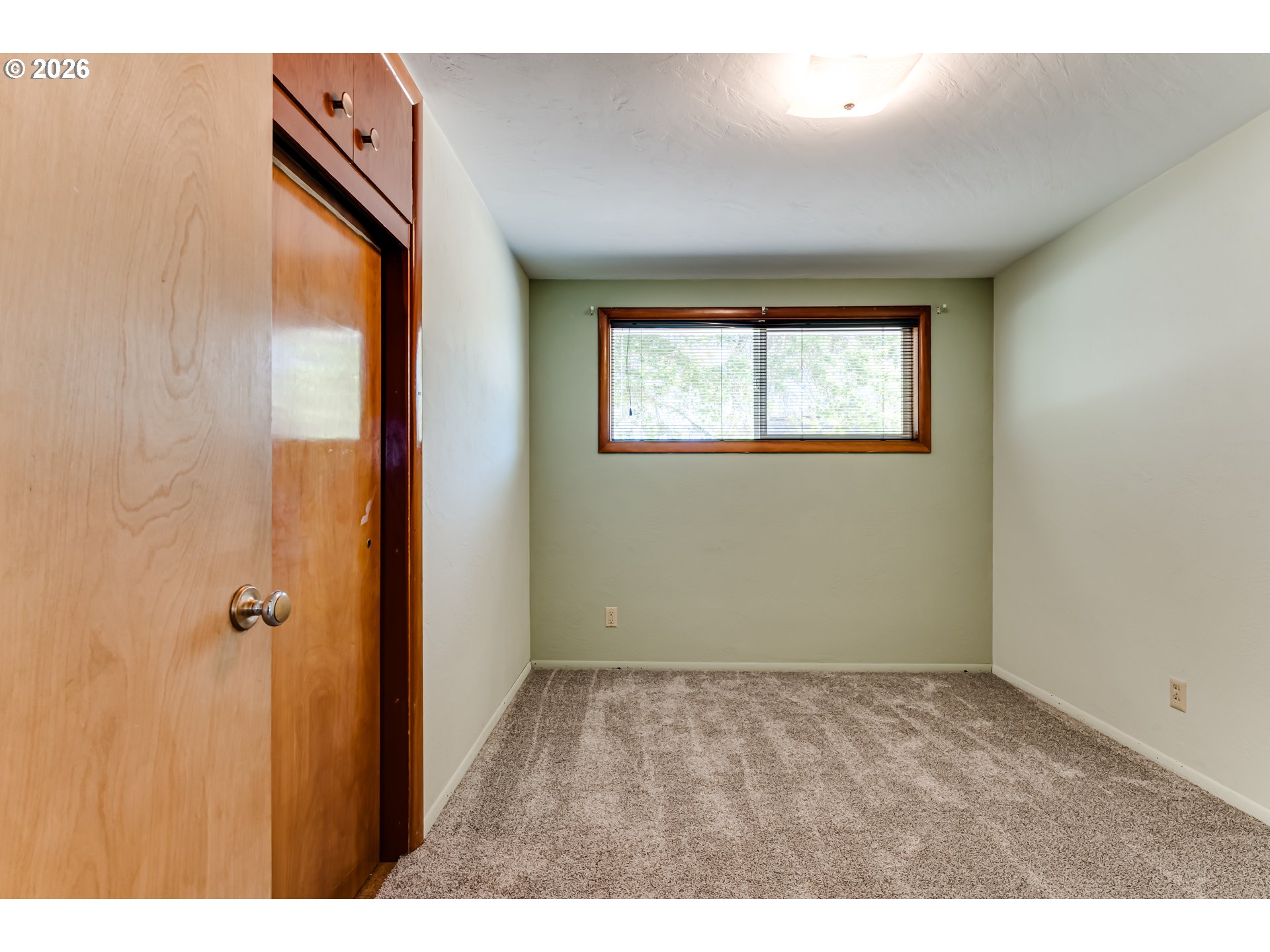 2093 Grove St Property Photo 22