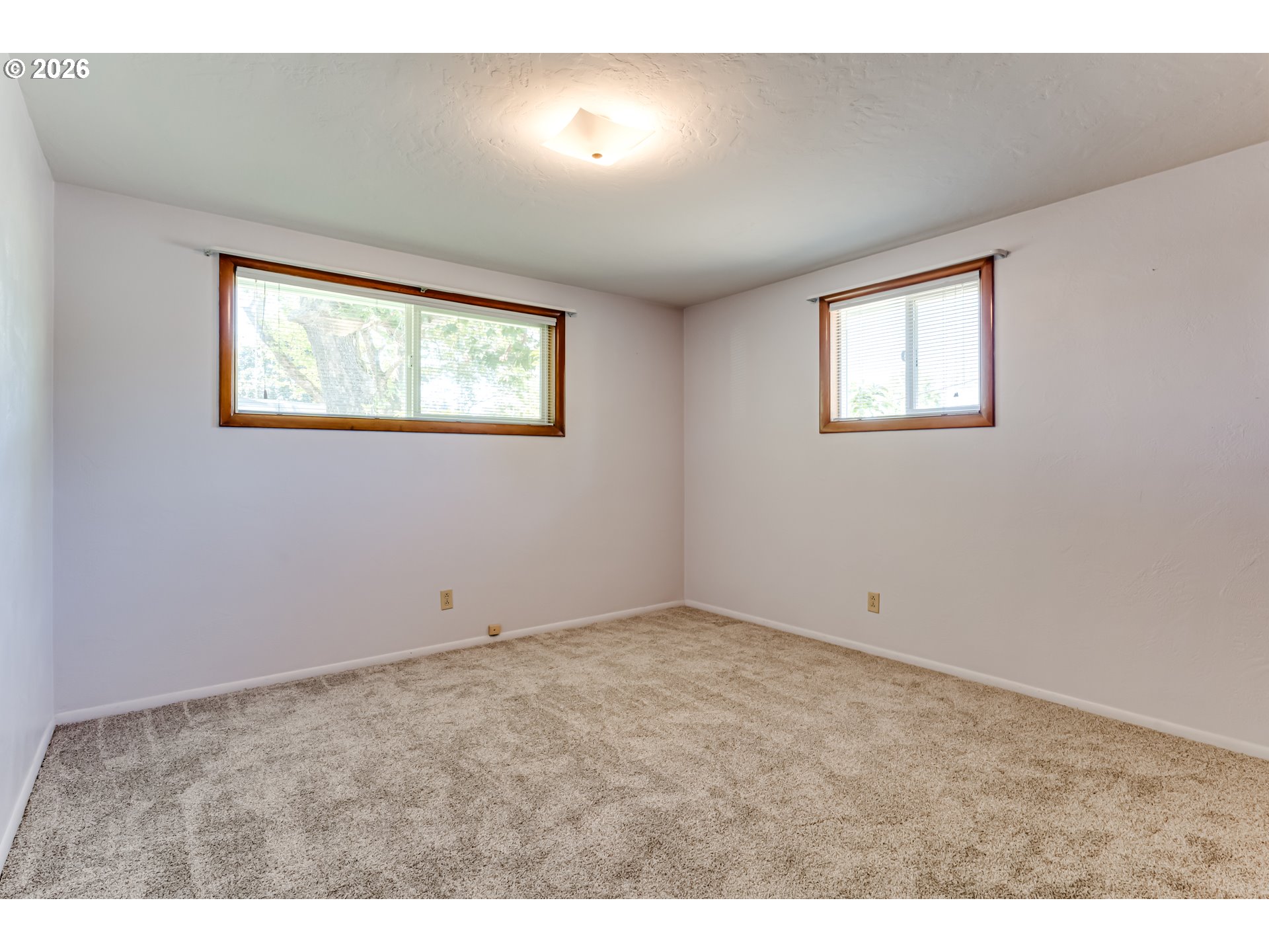 2093 Grove St Property Photo 29