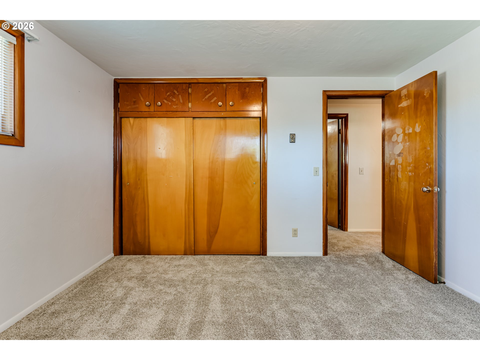 2093 Grove St Property Photo 30