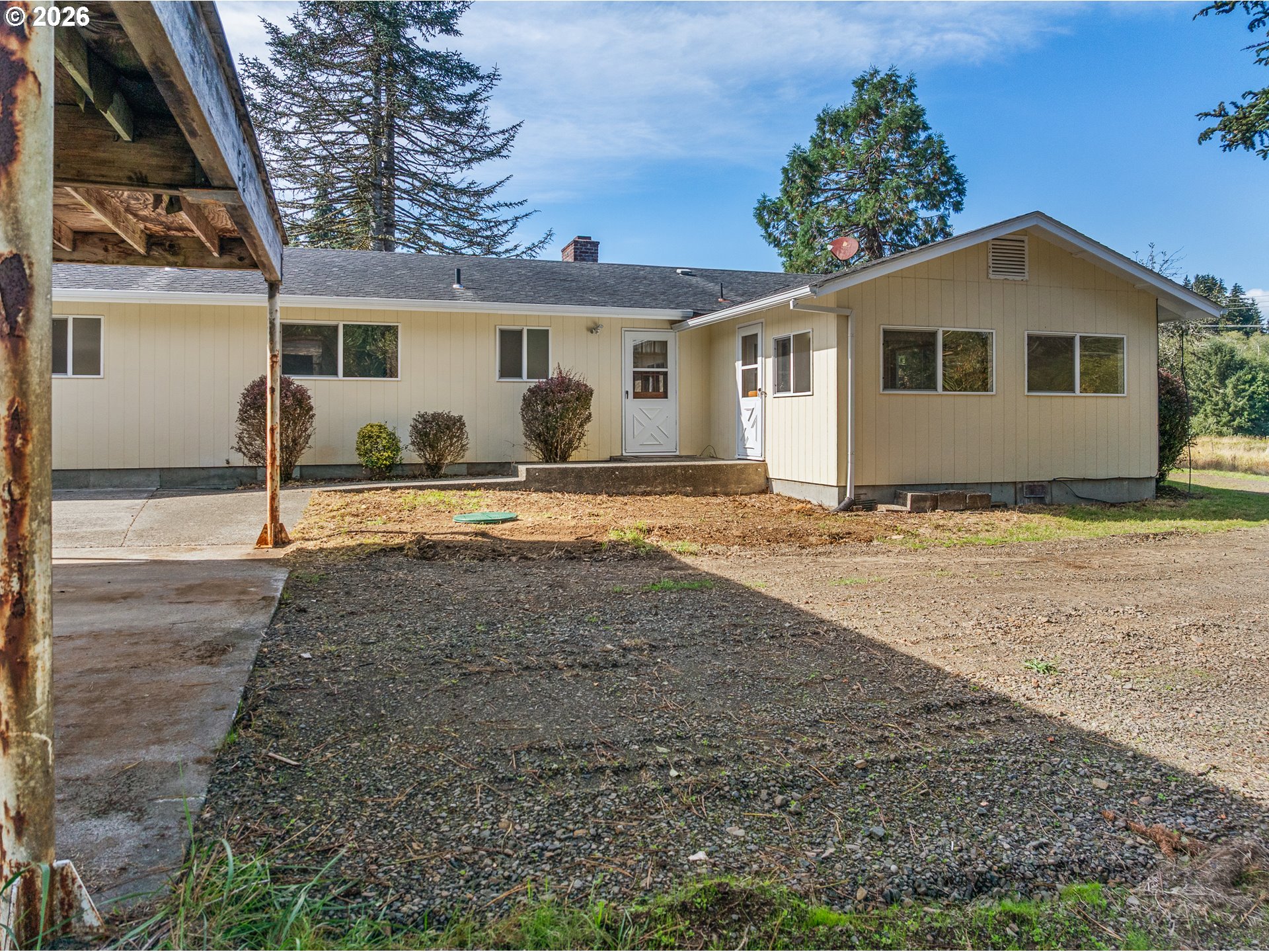 92503 Maki Rd Property Photo 3