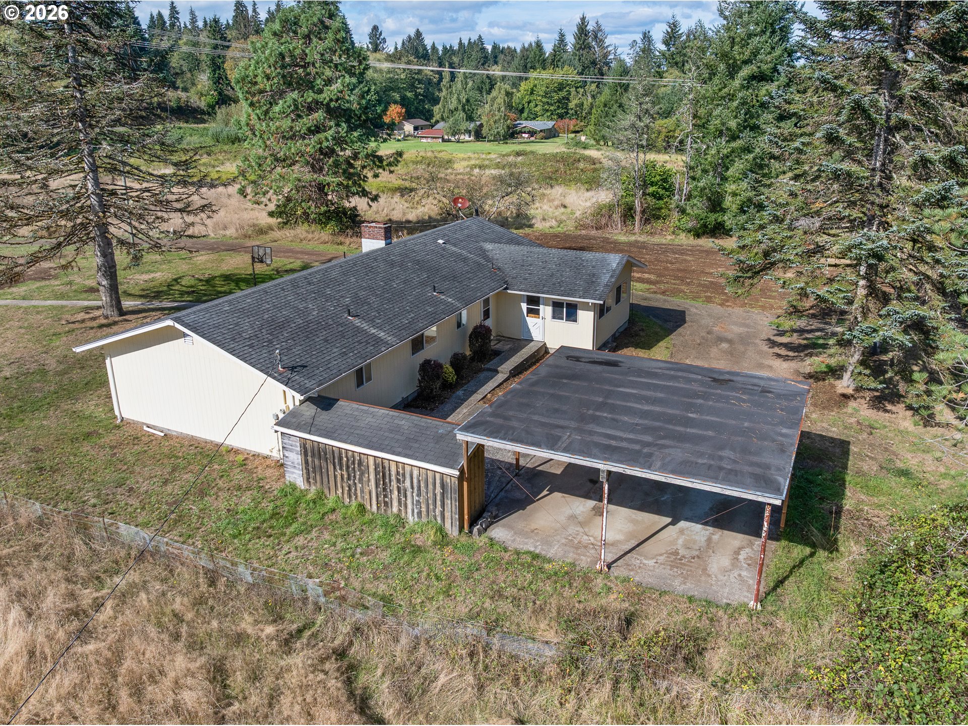 92503 Maki Rd Property Photo 4