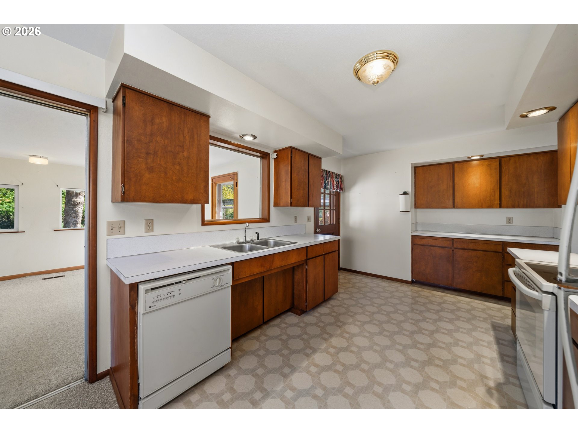 92503 Maki Rd Property Photo 10