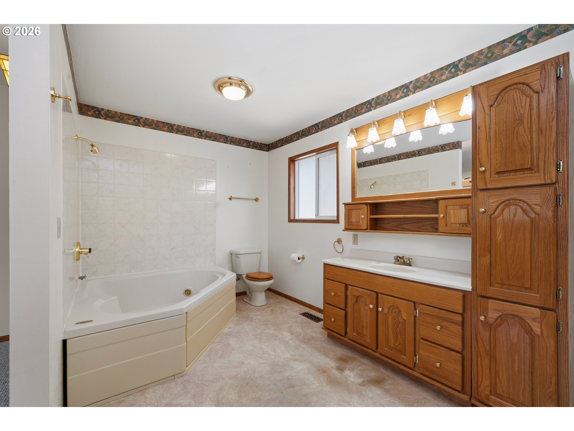 92503 Maki Rd Property Photo 16