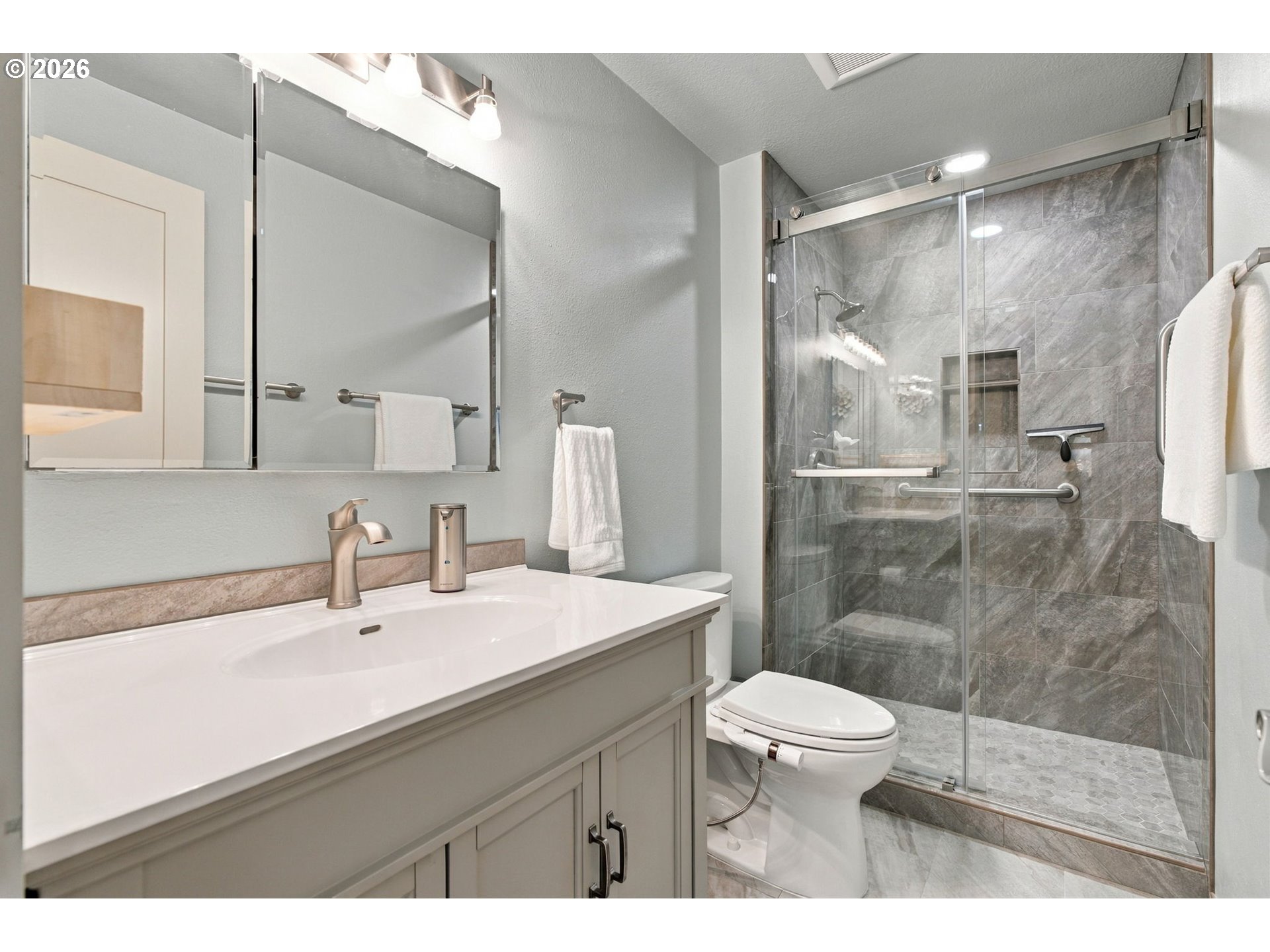 5630 S Riverside Ln 7 Property Photo 19