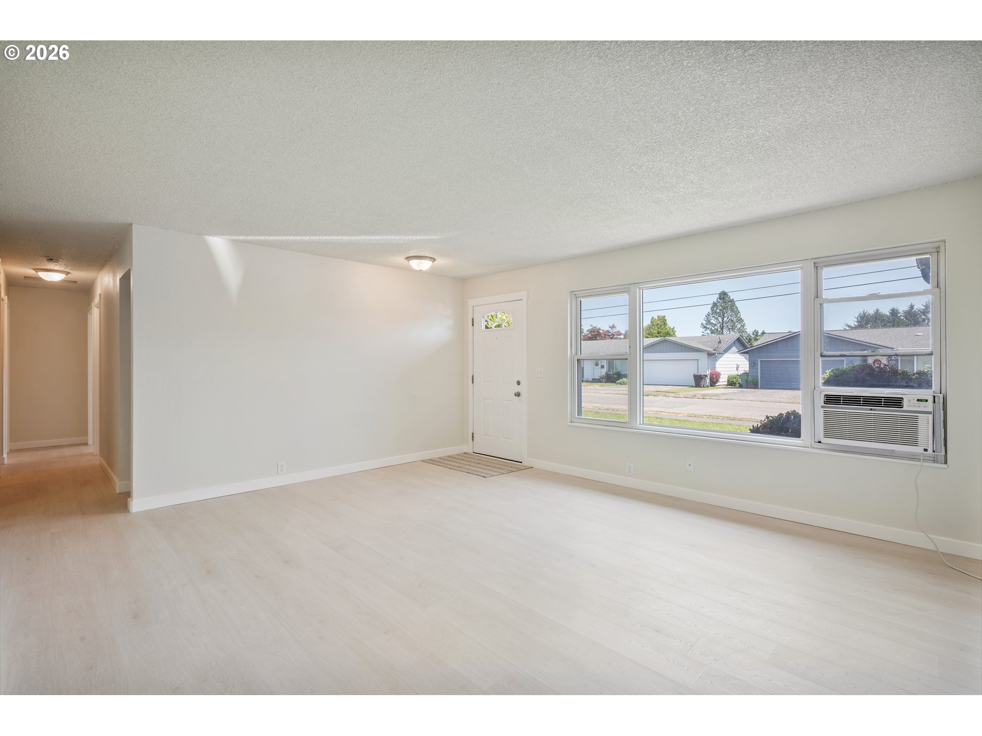 1703 33rd Ave Property Photo 3