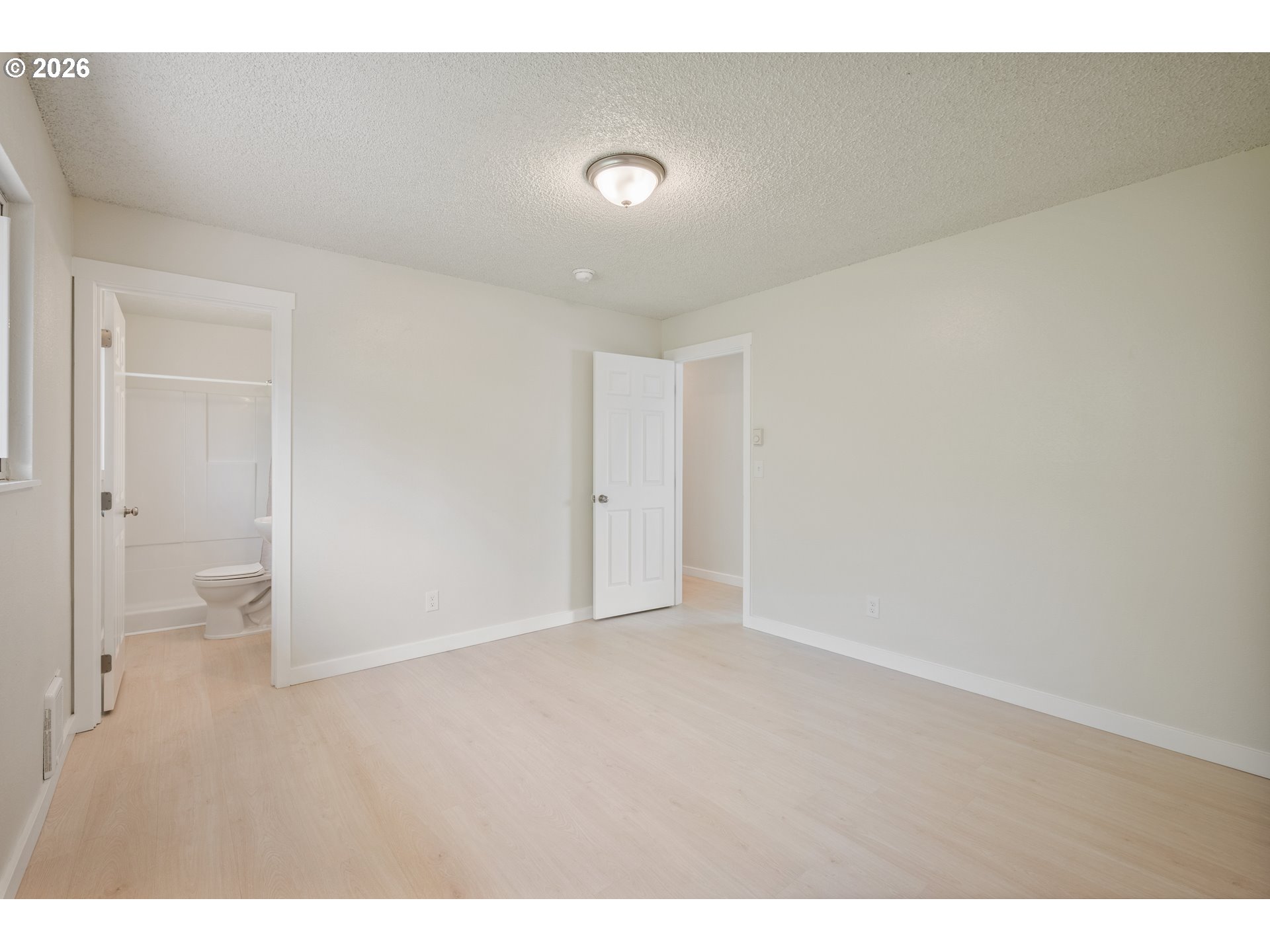 1703 33rd Ave Property Photo 12